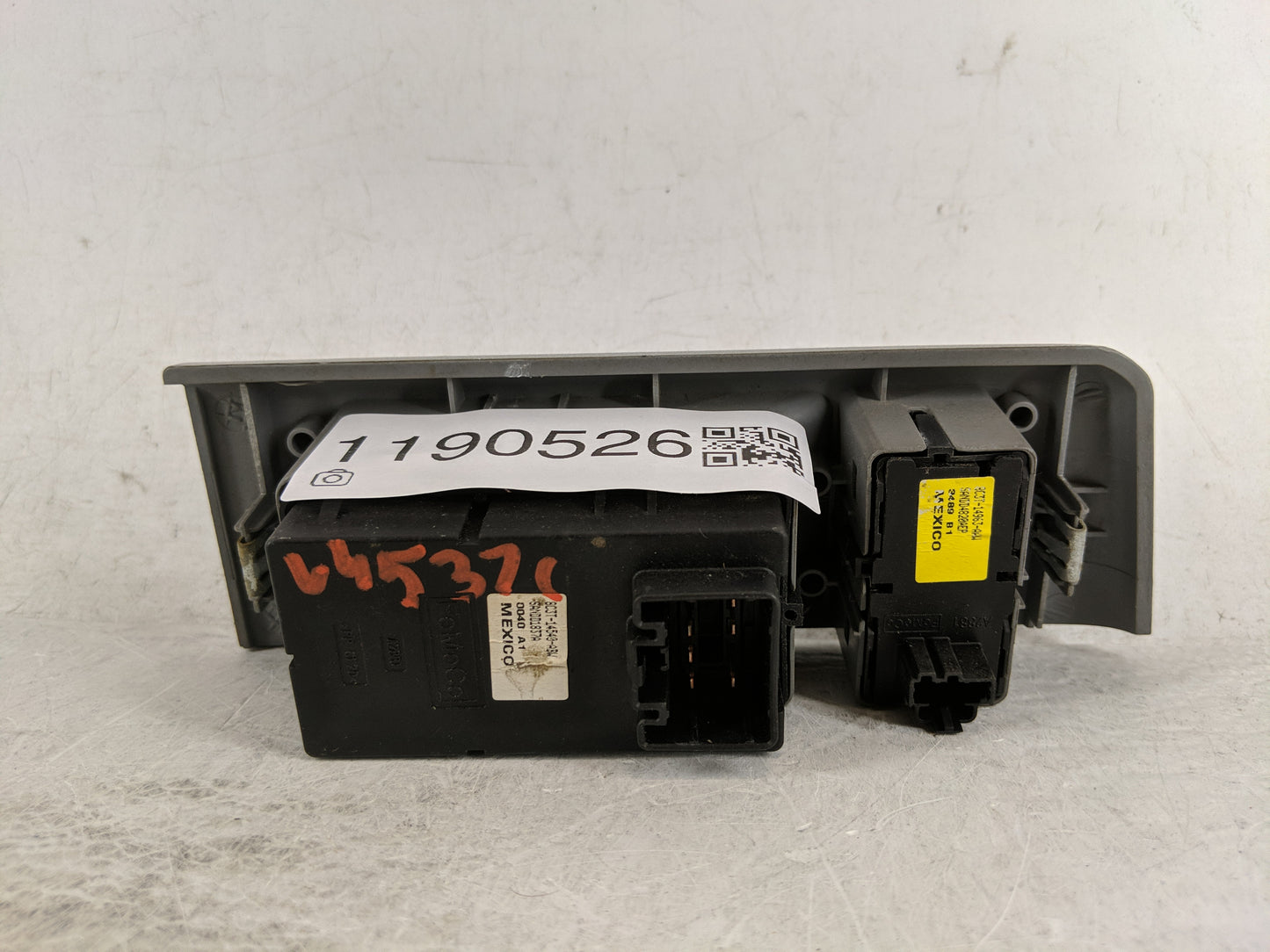 2010 Mercedes-Benz E350 Master Power Window Switch Replacement Driver Side Left P/N:8C3T-14540-ABW Fits OEM Used Auto Parts