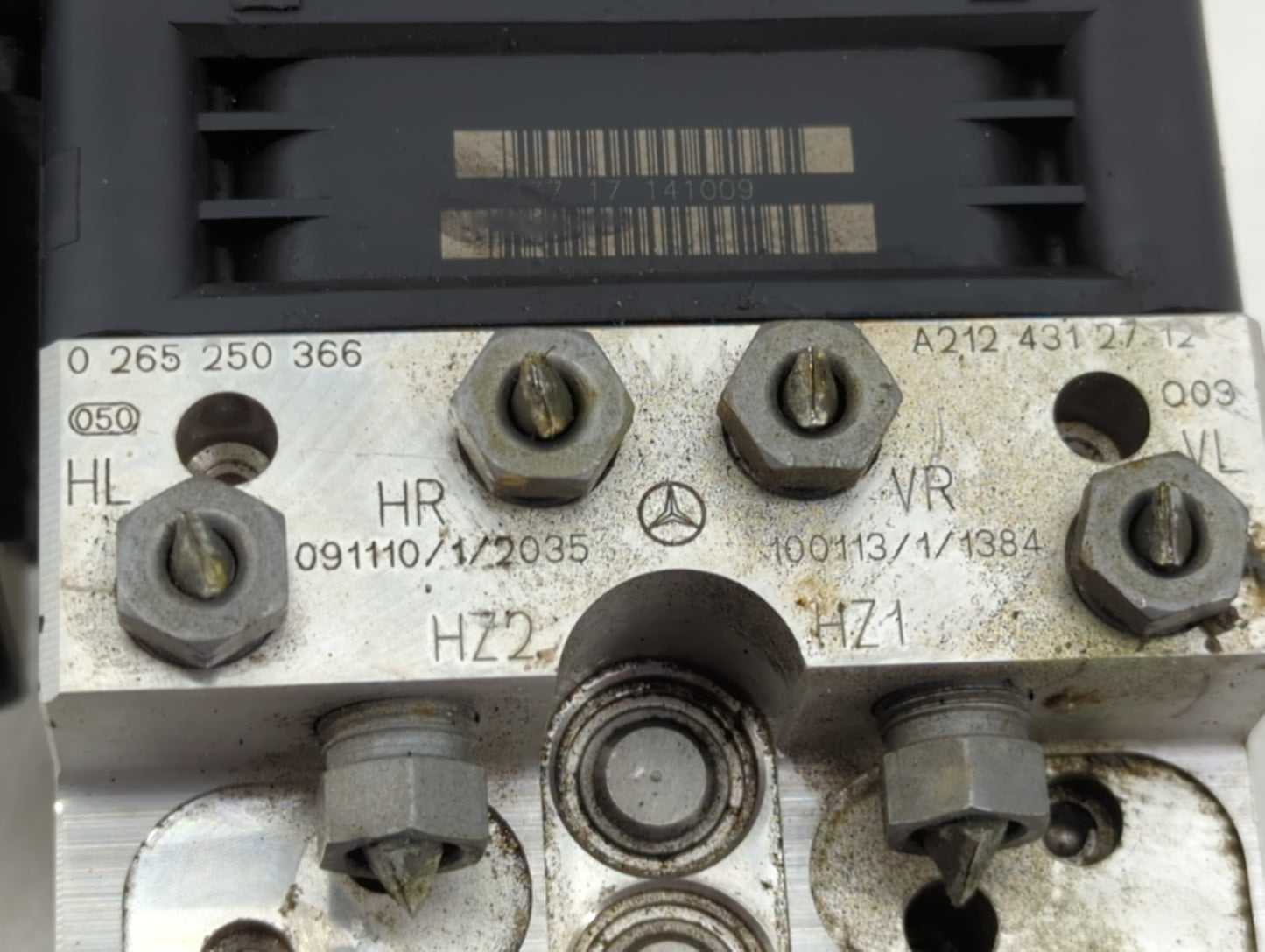2010 Mercedes-Benz E350 ABS Pump Control Module Replacement P/N:0265250366 A2124312712, 0265230625 Fits OEM Used Auto Parts