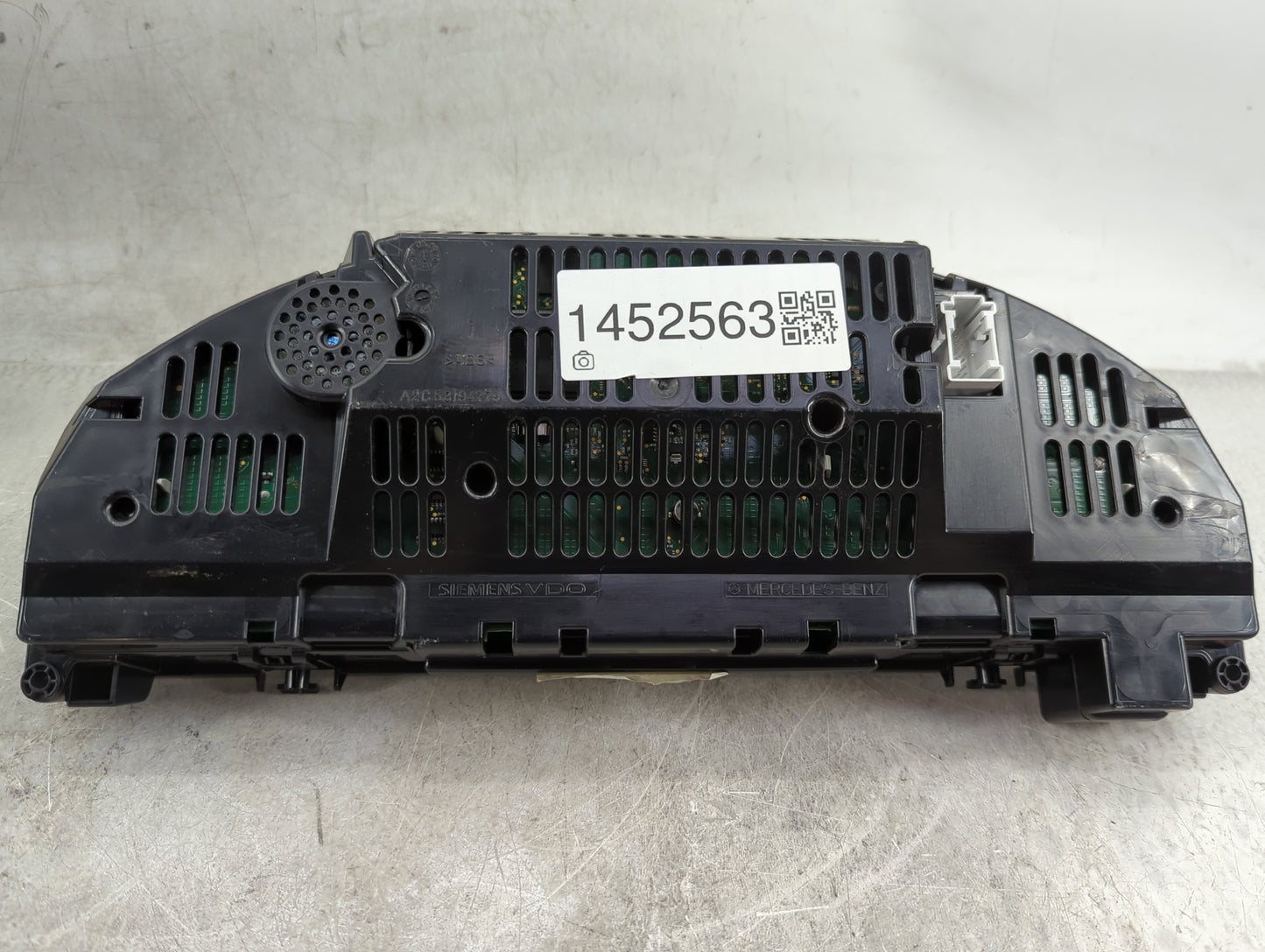 2010 Mercedes-Benz Glk350 Instrument Cluster Speedometer Gauges P/N:A2C53245324 Miles: Fits OEM Used Auto Parts - Oemusedaut