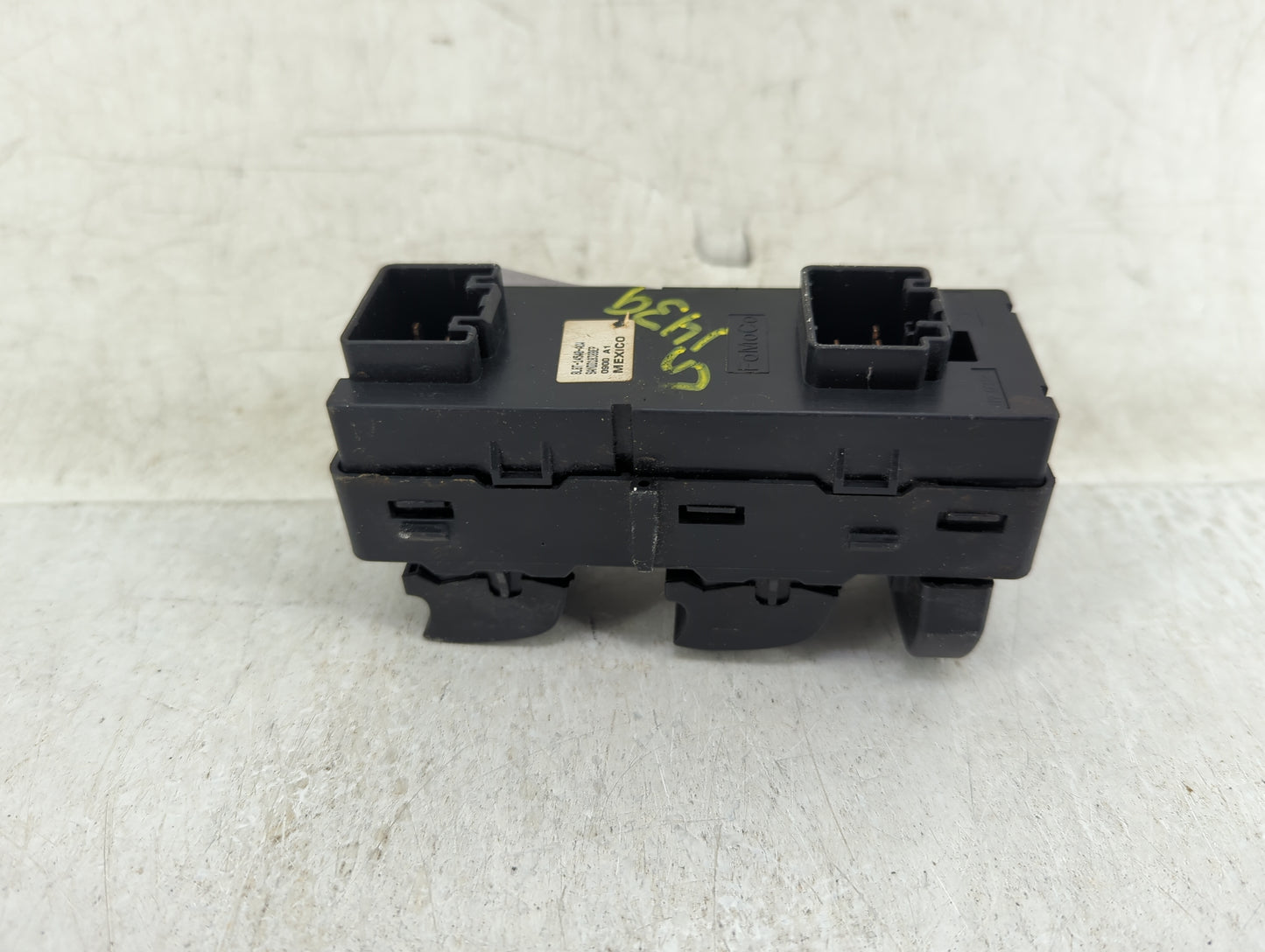 2008-2011 Mercury Mariner Master Power Window Switch Replacement Driver Side Left P/N:8L8T-14540-ACW Fits OEM Used Auto Part