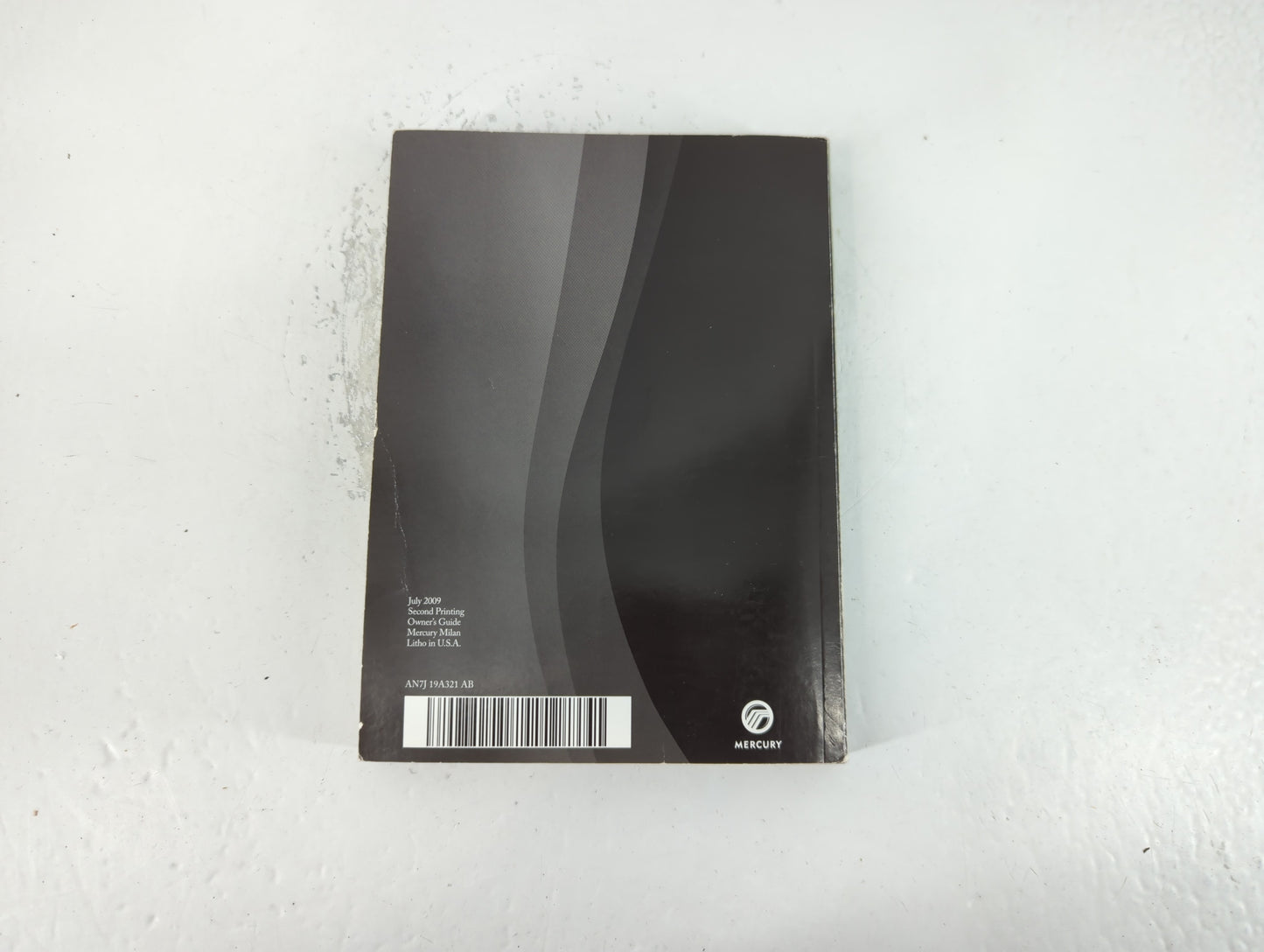 2010 Mercury Milan Owners Manual Book Guide P/N:AN7J 19A321 AB OEM Used Auto Parts - Oemusedautoparts1.com