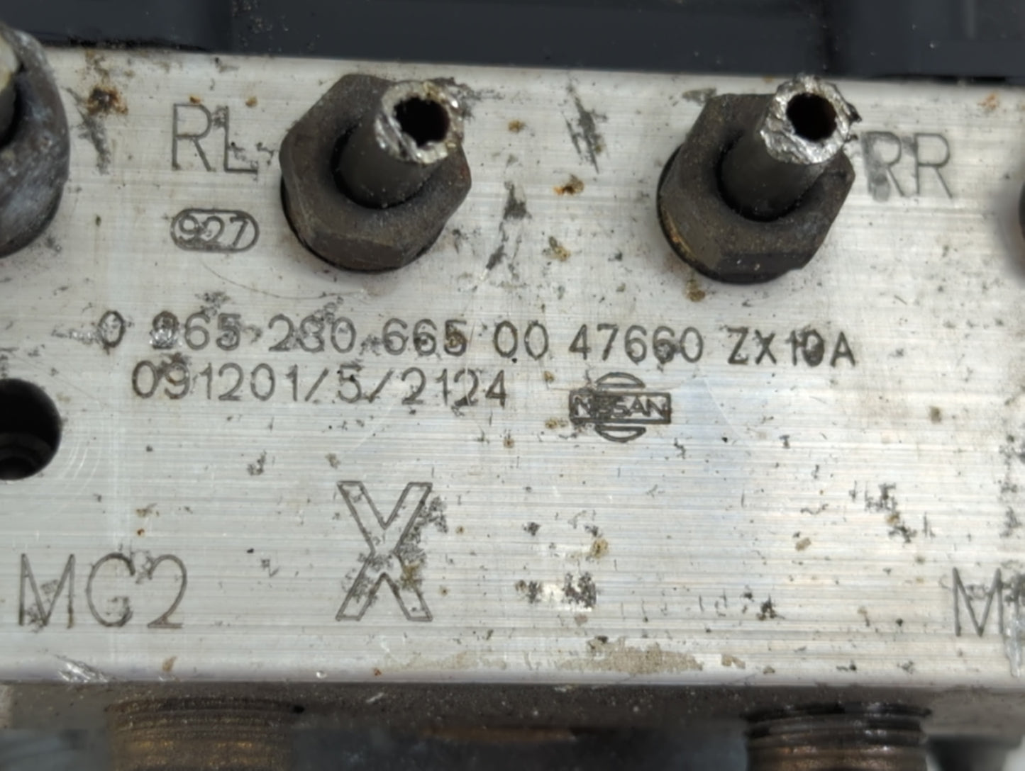 2010 Nissan Altima ABS Pump Control Module Replacement P/N:091201/5/2124 47660 zx10a, 0 265 230 665 00 Fits OEM Used Auto Pa