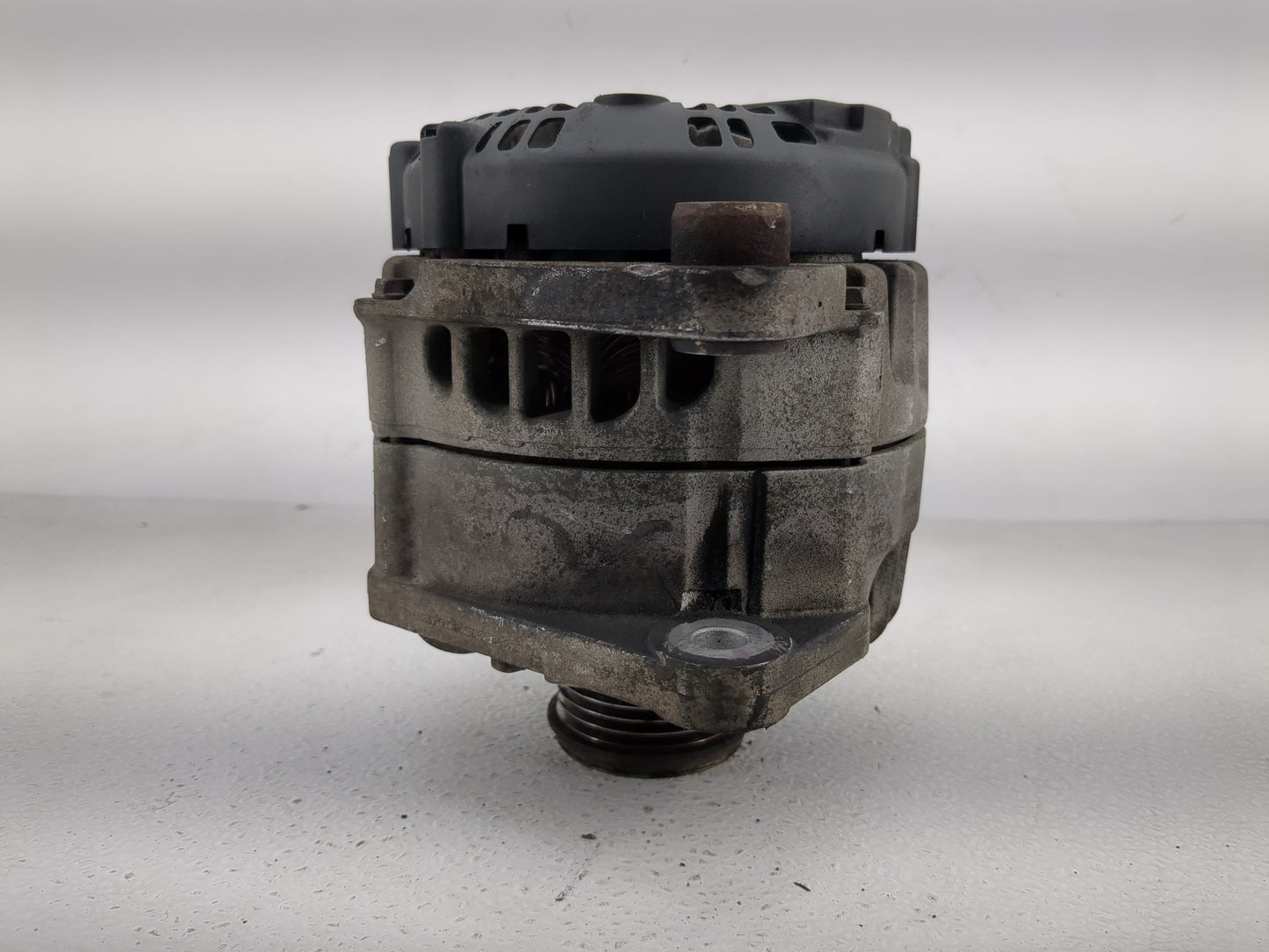 2010-2013 Nissan Altima Alternator Replacement Generator Charging Assembly Engine OEM P/N:TG11S102 2611894 Fits OEM Used Aut