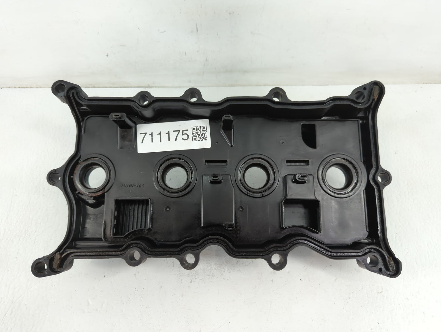 2010 Nissan Altima Driver Left Cylinder Head Valve Cover Fits OEM Used Auto Parts - Oemusedautoparts1.com