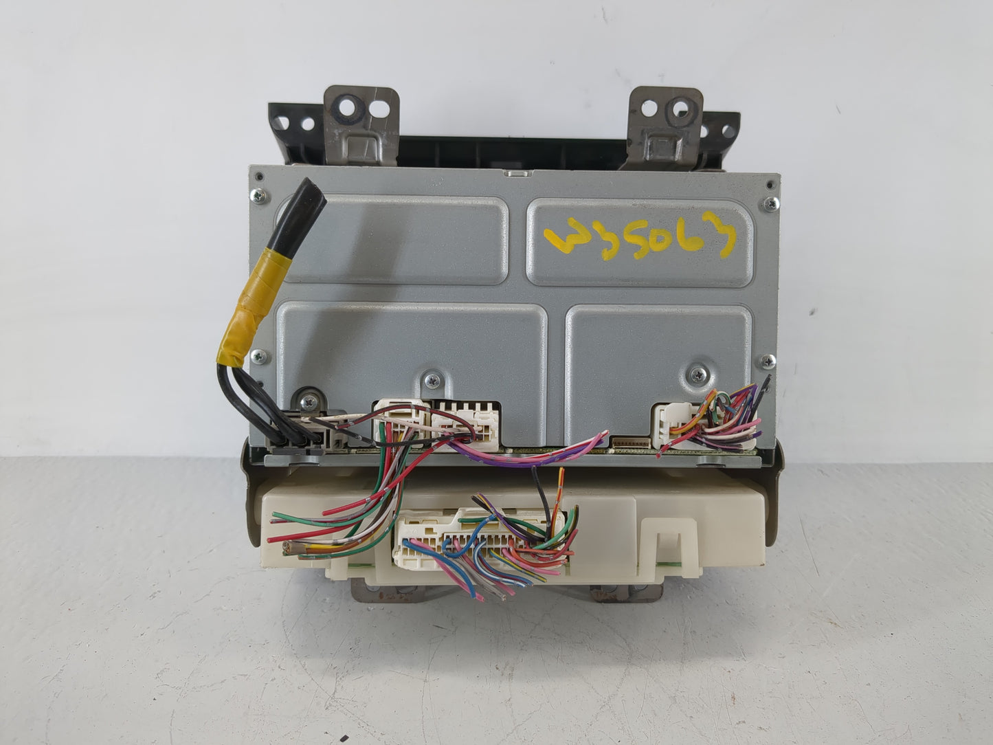 2010 Nissan Maxima Radio AM FM Cd Player Receiver Replacement P/N:28185 9N72B Fits OEM Used Auto Parts - Oemusedautoparts1.c