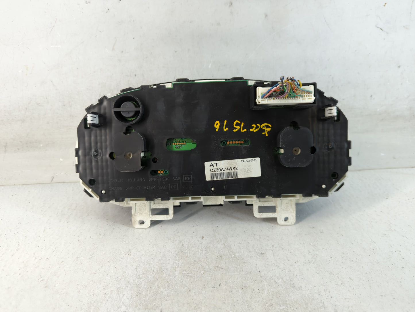 2010 Nissan Rogue Instrument Cluster Speedometer Gauges P/N:CZ30A/4WS2 Fits OEM Used Auto Parts - Oemusedautoparts1.com