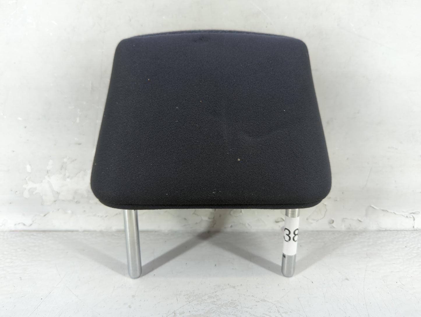 2010 Nissan Versa Headrest Head Rest Rear Seat Fits OEM Used Auto Parts - Oemusedautoparts1.com