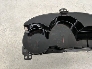 2009-2010 Pontiac Vibe Instrument Cluster Speedometer Gauges P/N:TN257440-2152 Fits Fits 2009 2010 OEM Used Auto Parts