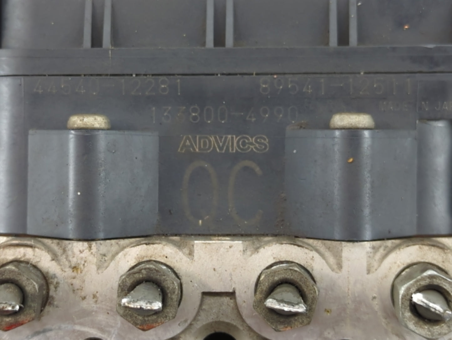 2008-2010 Scion Xb ABS Pump Control Module Replacement P/N:133800-4990 89541-12511, 44540-12281 Fits Fits 2008 2009 2010 OEM