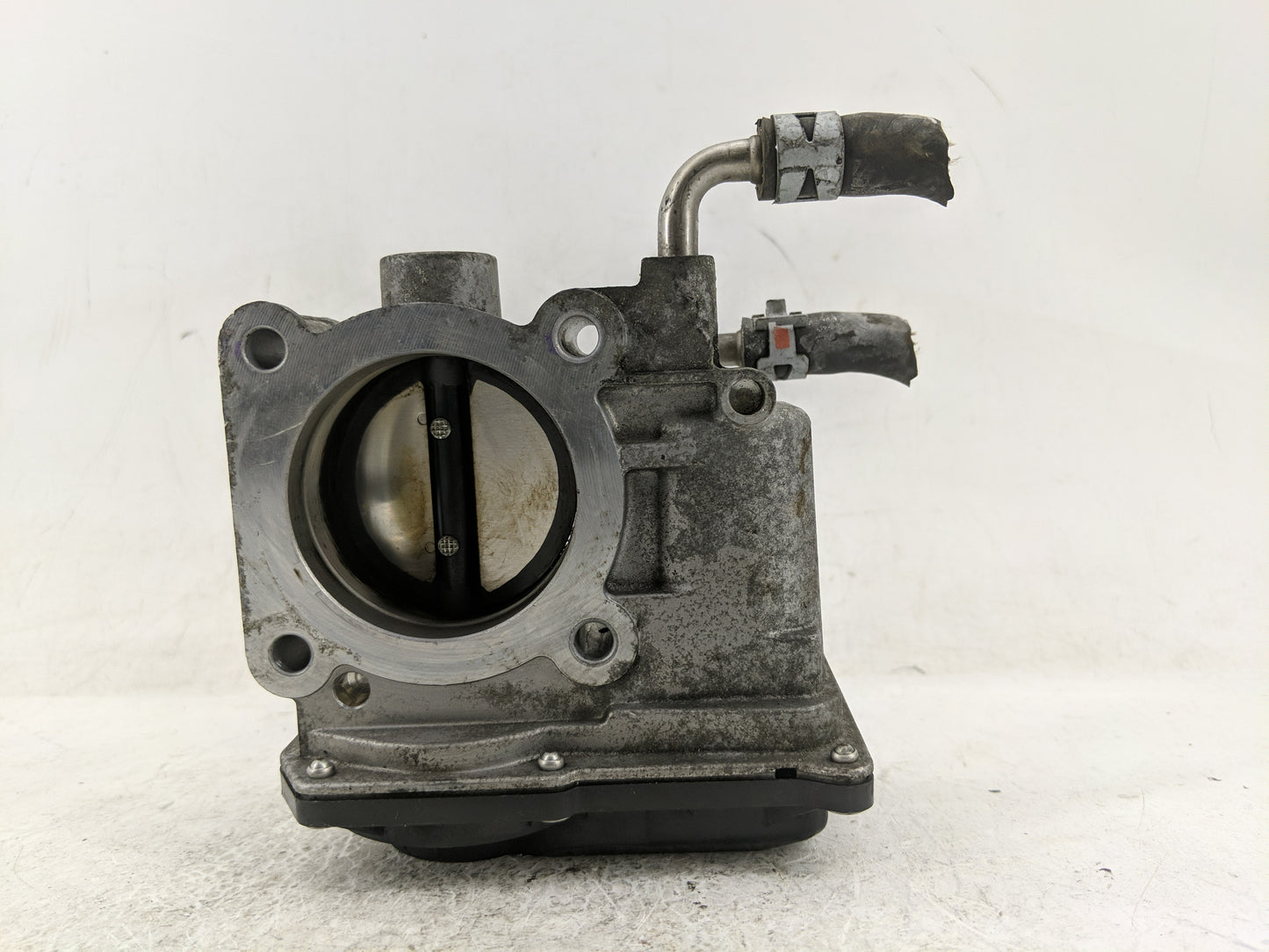 2008-2012 Scion Xd Throttle Body P/N:22030-3702D Fits Fits 2008 2009 2010 2011 2012 OEM Used Auto Parts - Oemusedautoparts1.