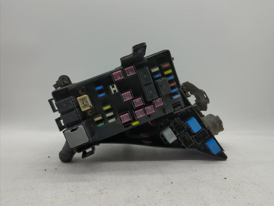 2010-2013 Subaru Forester Fusebox Fuse Box Panel Relay Module P/N:82241SC050 MB100200B, MB502095B Fits Fits 2010 2011 2012 2013 OEM Used Auto Parts