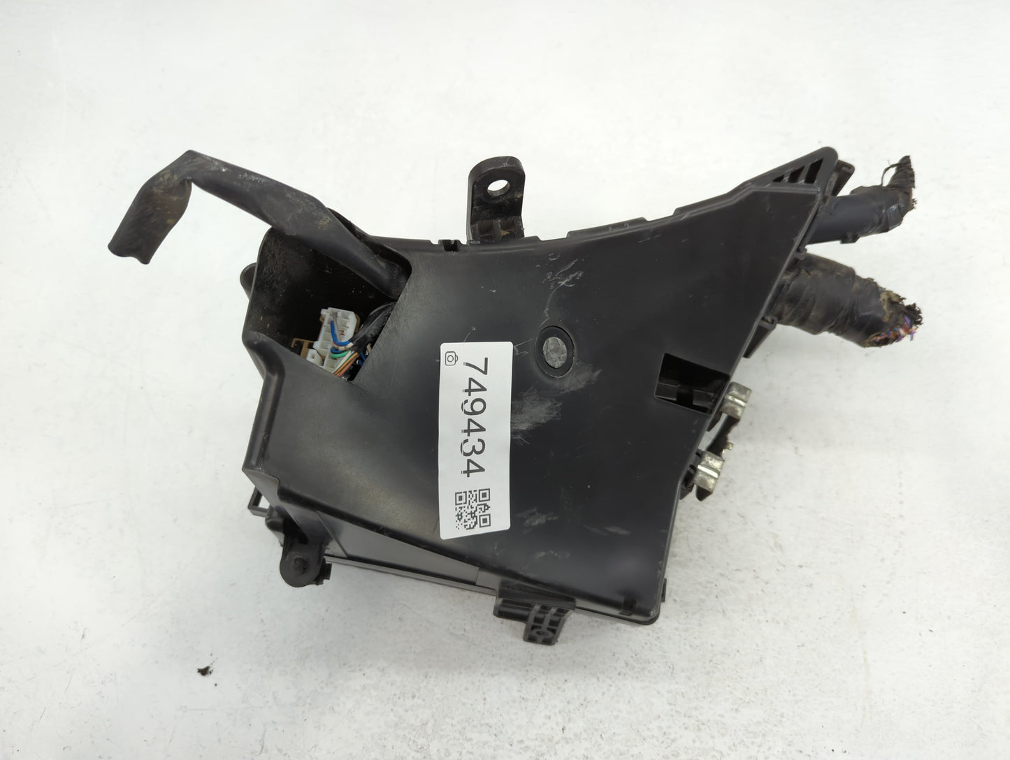 2010-2013 Subaru Forester Fusebox Fuse Box Panel Relay Module P/N:MB700200B Fits Fits 2010 2011 2012 2013 OEM Used Auto Part