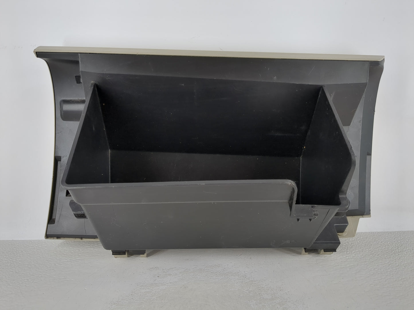 2010 Subaru Legacy Passenger Glove Box Door Storage Compartment - Oemusedautoparts1.com