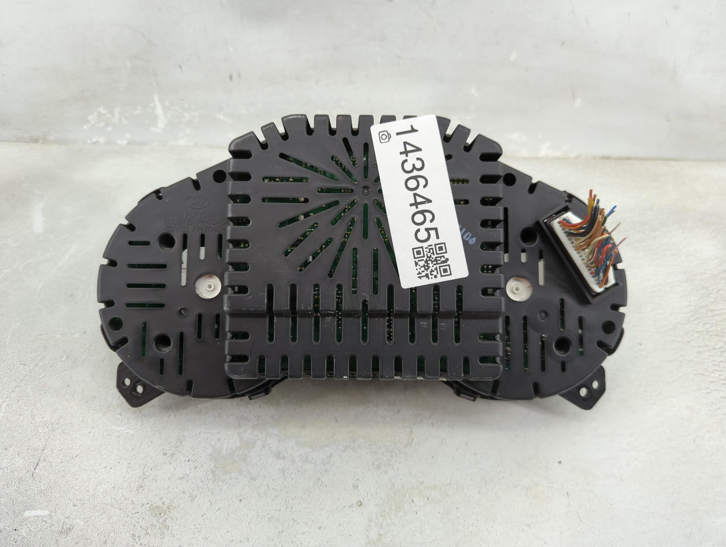 2010 Subaru Legacy Instrument Cluster Speedometer Gauges P/N:94001-3V100 Fits OEM Used Auto Parts - Oemusedautoparts1.com
