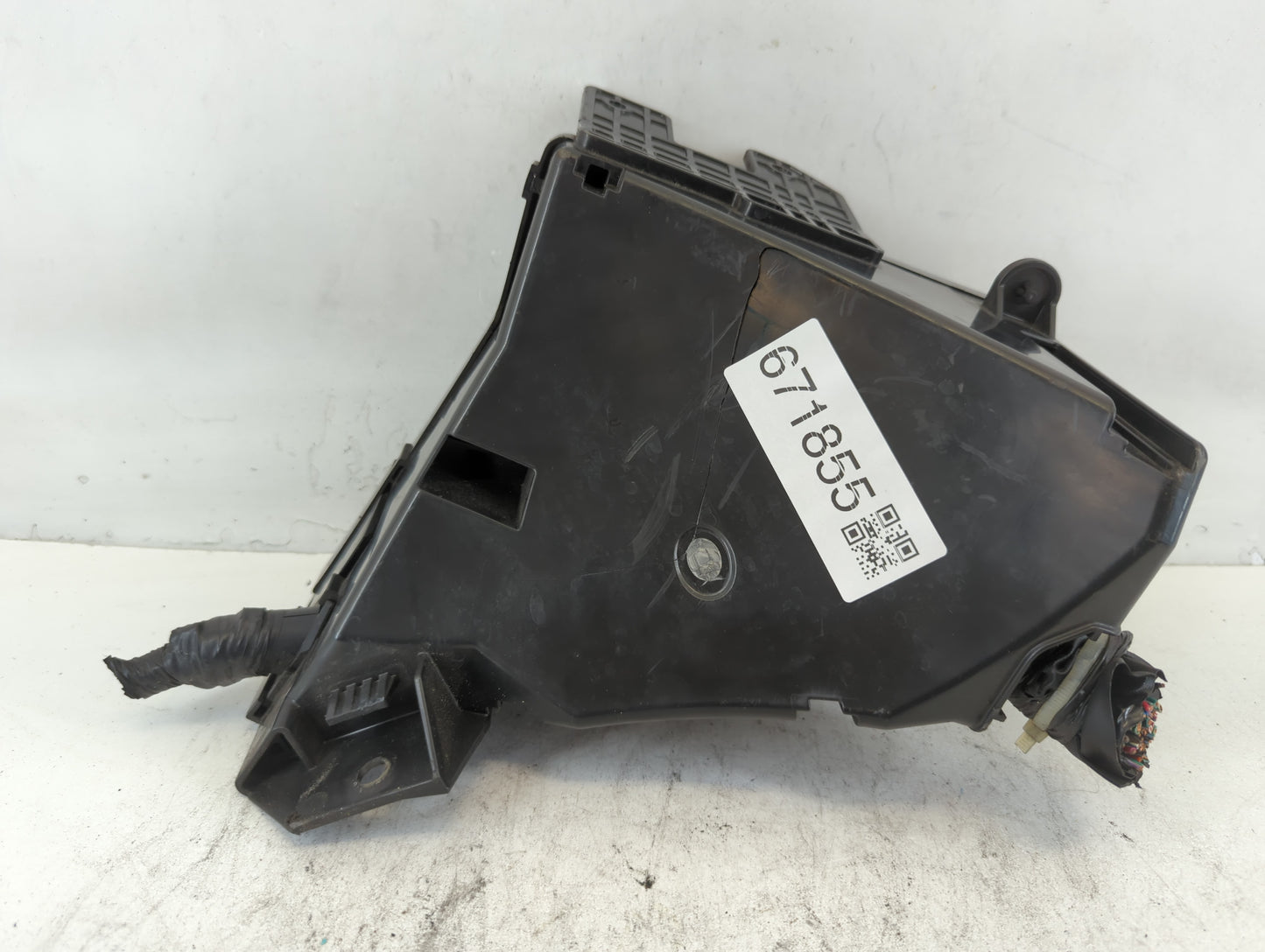 2010-2014 Subaru Legacy Fusebox Fuse Box Panel Relay Module P/N:MB503200B Fits Fits 2010 2011 2012 2013 2014 OEM Used Auto P