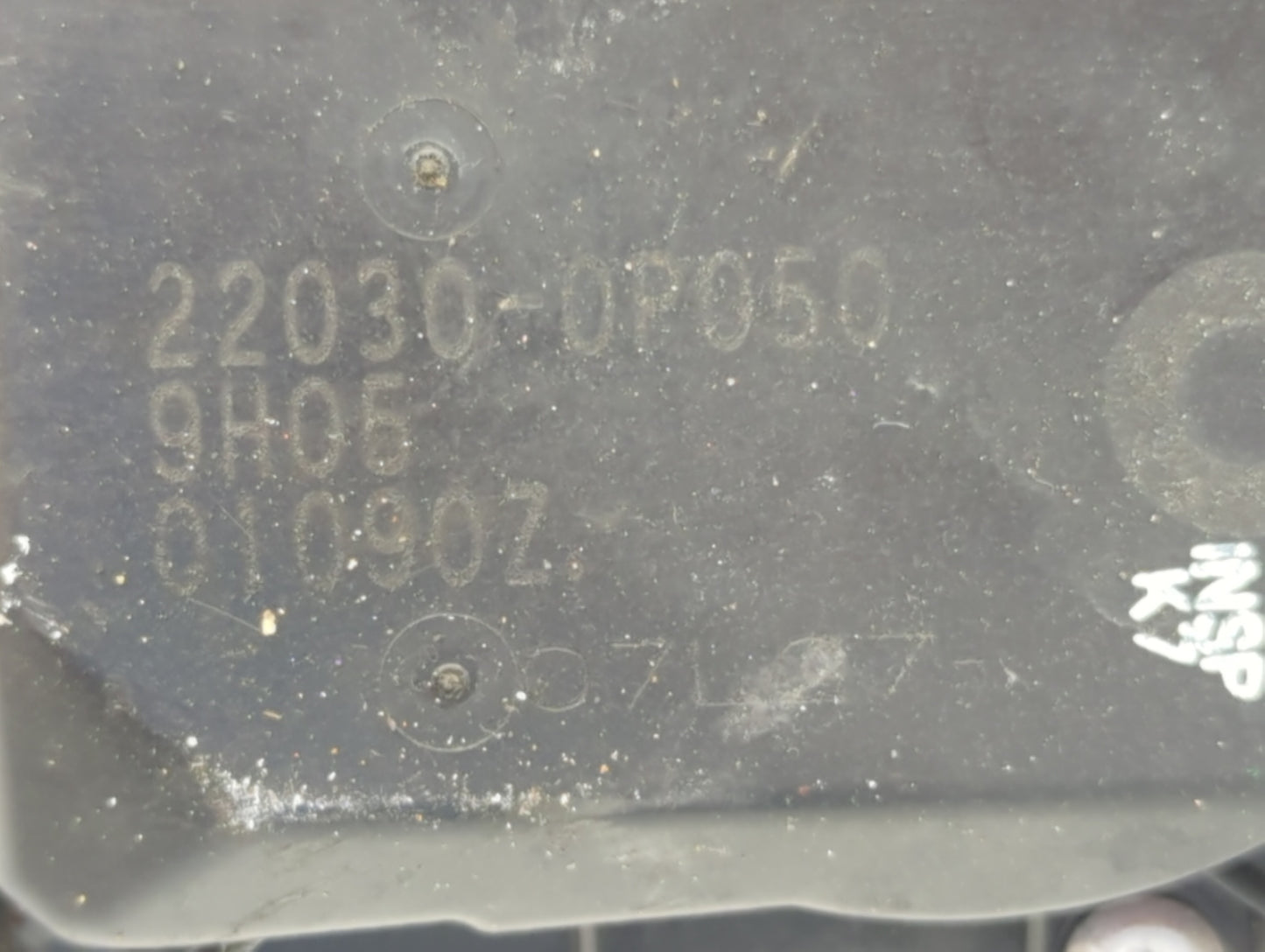 2005-2018 Toyota Avalon Throttle Body P/N:22030-0P050 Fits OEM Used Auto Parts - Oemusedautoparts1.com
