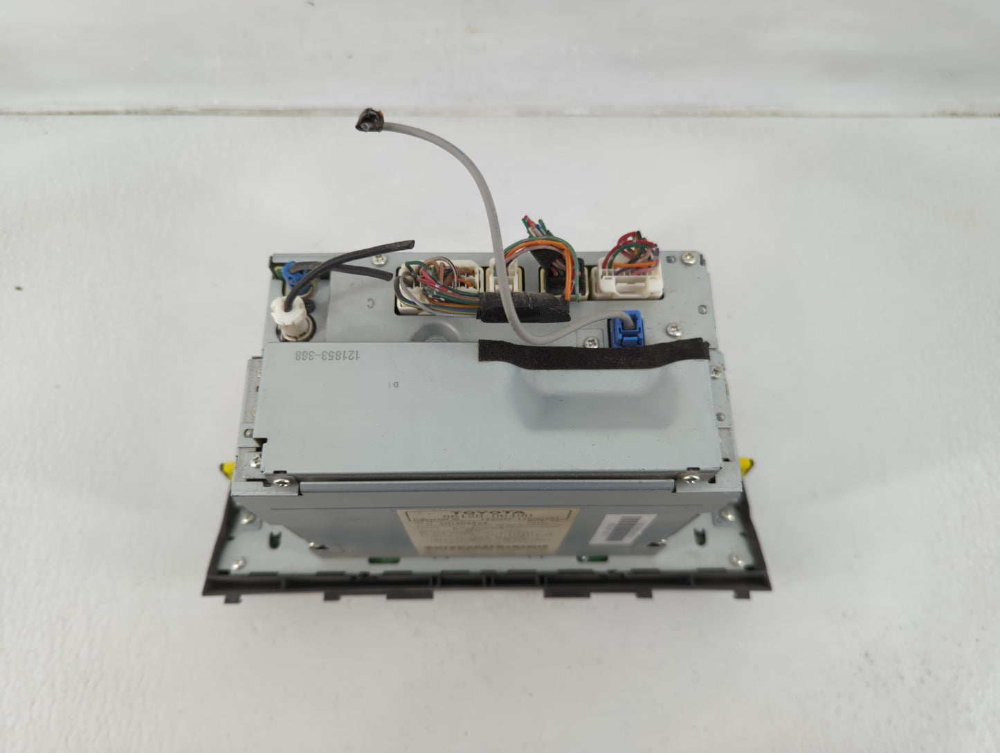 2010 Toyota Camry Radio AM FM Cd Player Receiver Replacement P/N:86120-06490 30745812, 8696126 Fits OEM Used Auto Parts - Oe