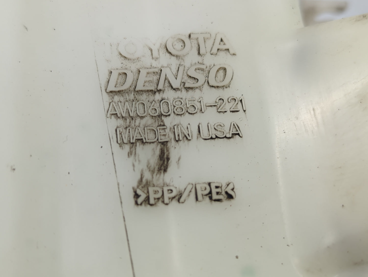 2007-2011 Toyota Camry Windshield Washer Fluid Reservoir Bottle Oem - Oemusedautoparts1.com
