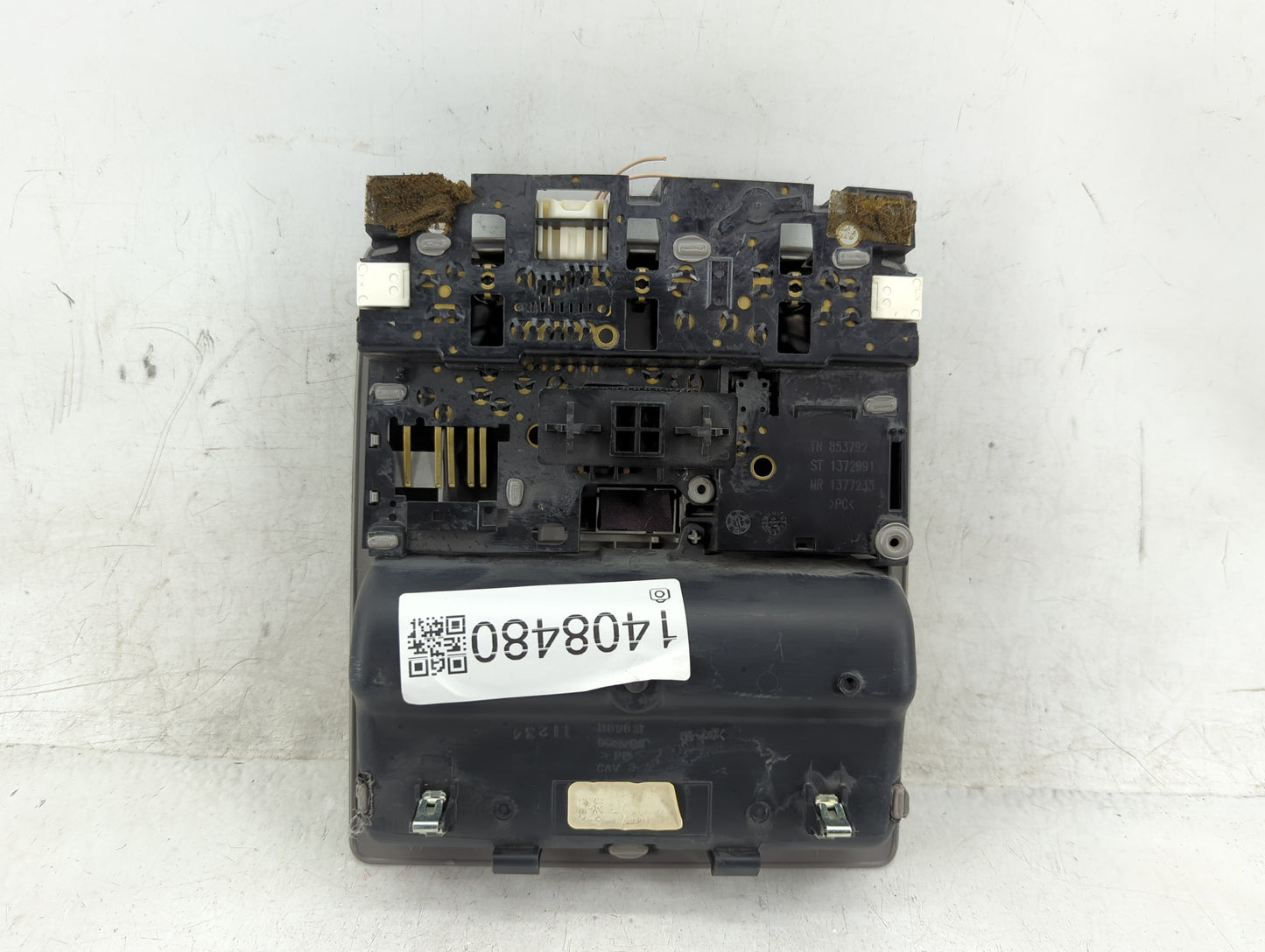 2010 Toyota Camry Overhead Roof Console - Oemusedautoparts1.com