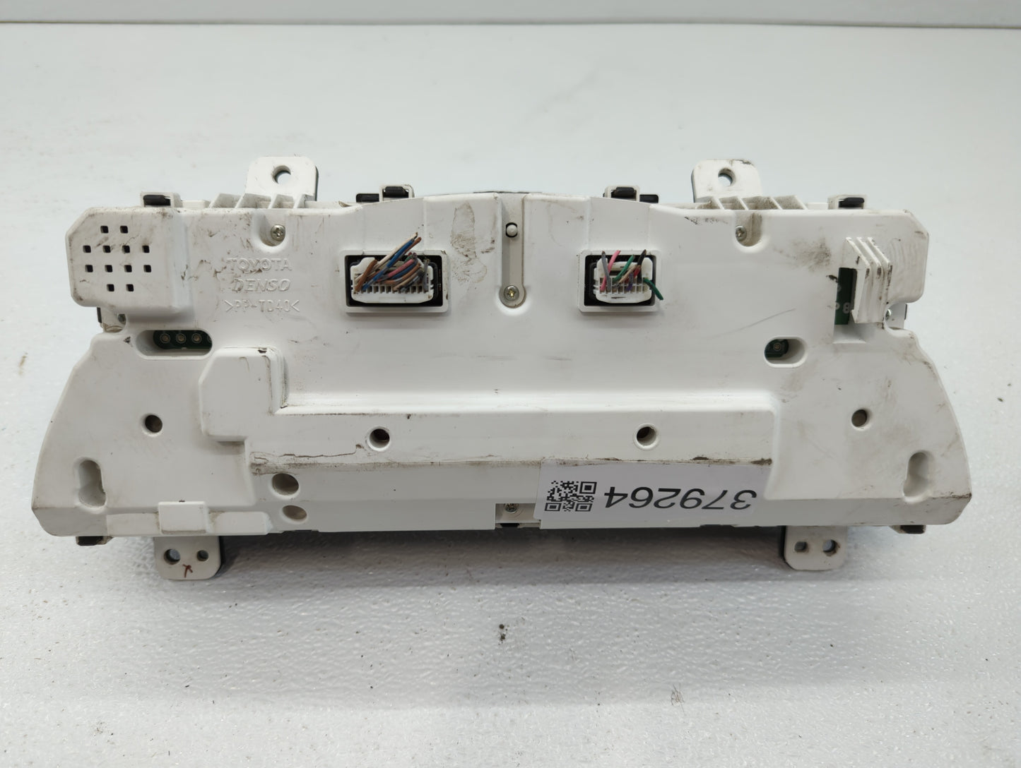 2010-2011 Toyota Camry Instrument Cluster Speedometer Gauges P/N:83800-33E71 83800-06V80-00 Miles: Fits Fits 2010 2011 OEM U