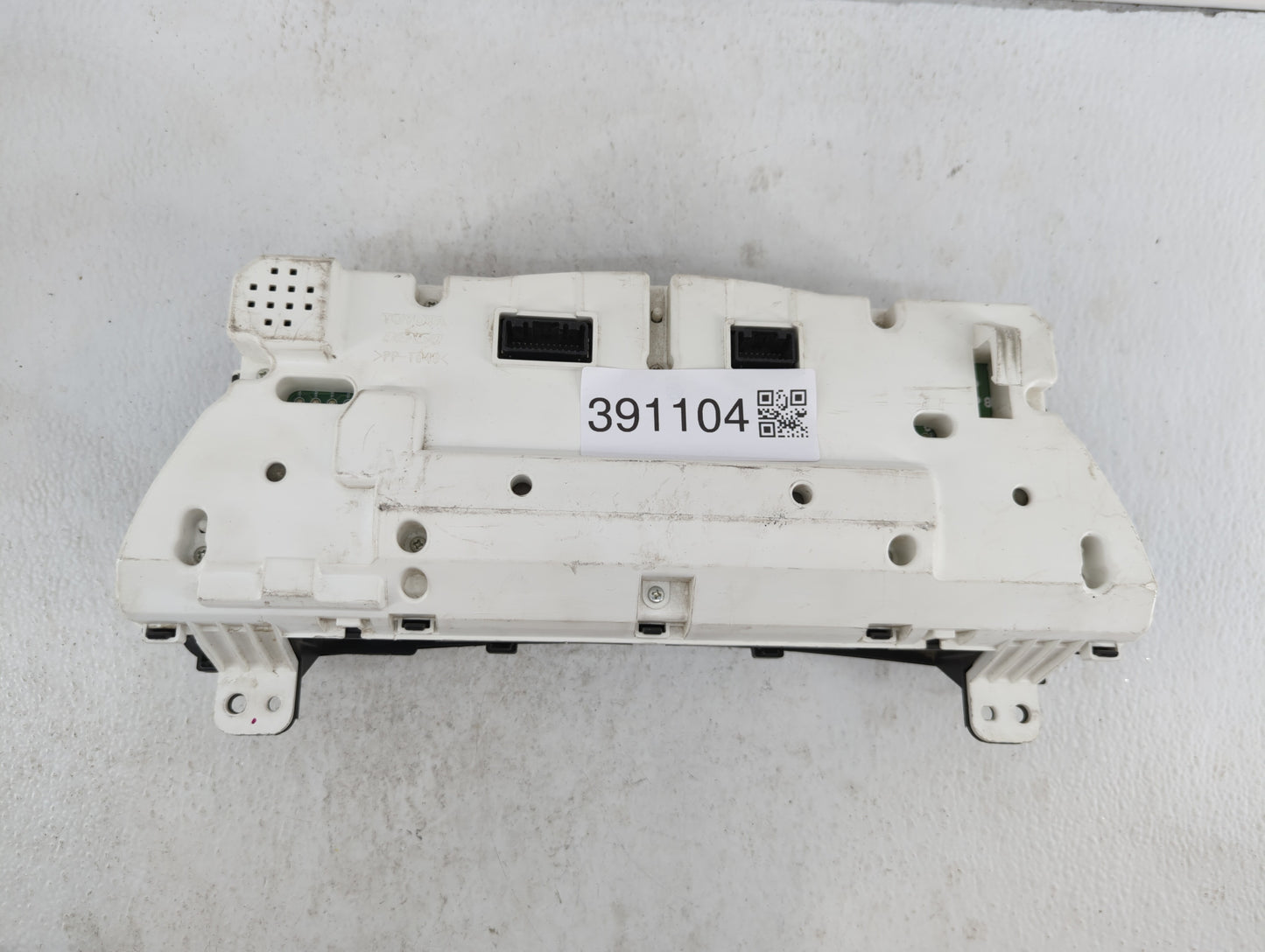 2010-2011 Toyota Camry Instrument Cluster Speedometer Gauges P/N:83800-06V10-00 83800-06V20 Fits Fits 2010 2011 OEM Used Aut