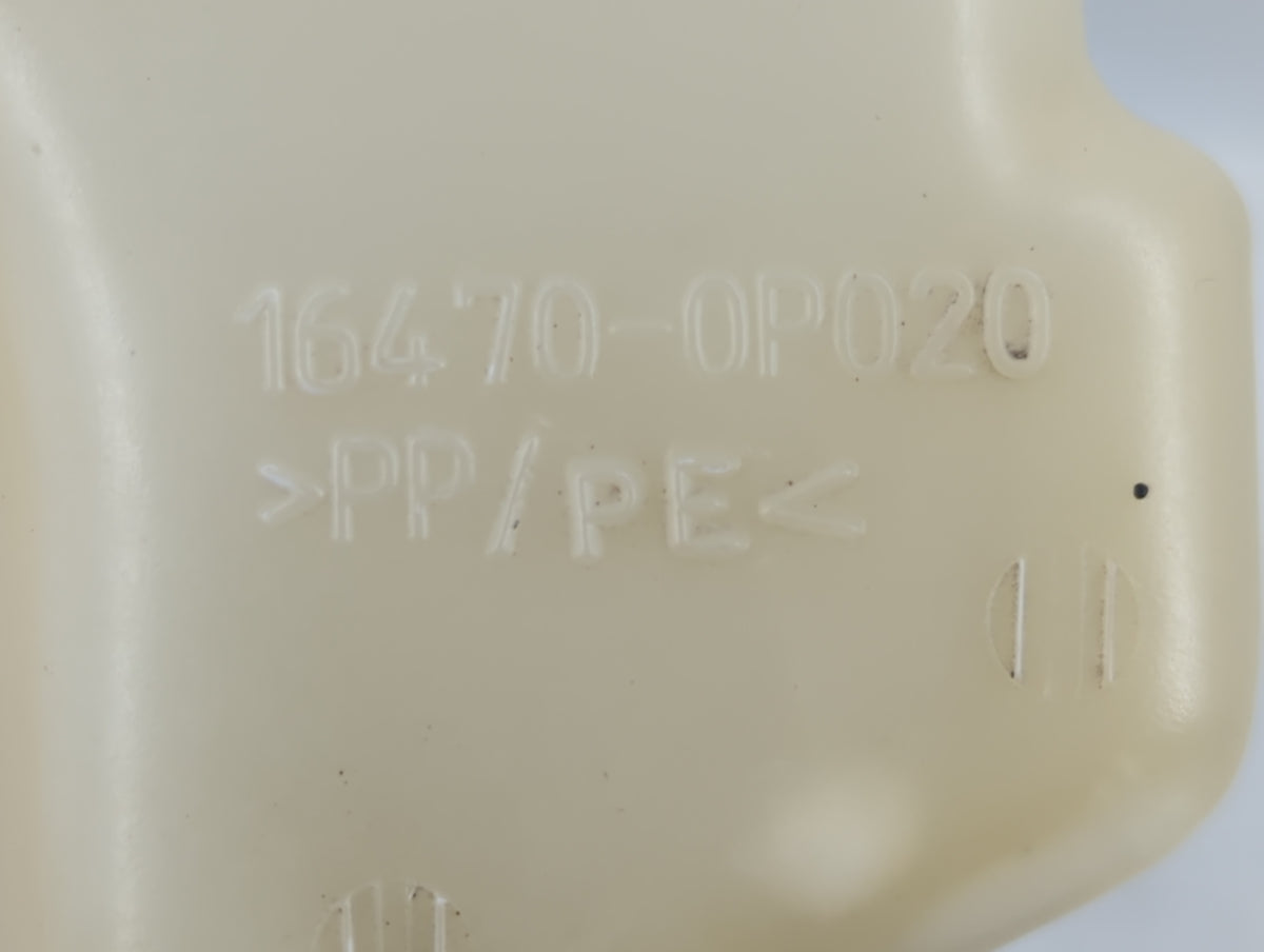 2007-2011 Toyota Camry Radiator Coolant Overflow Expansion Tank Bottle 857422 - Oemusedautoparts1.com
