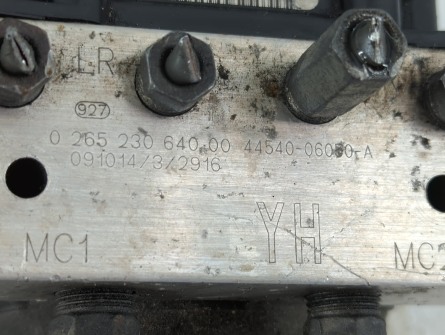 2007-2011 Toyota Camry ABS Pump Control Module Replacement P/N:44540-06050-A 0 265 230 640 00 Fits Fits 2007 2008 2009 2010