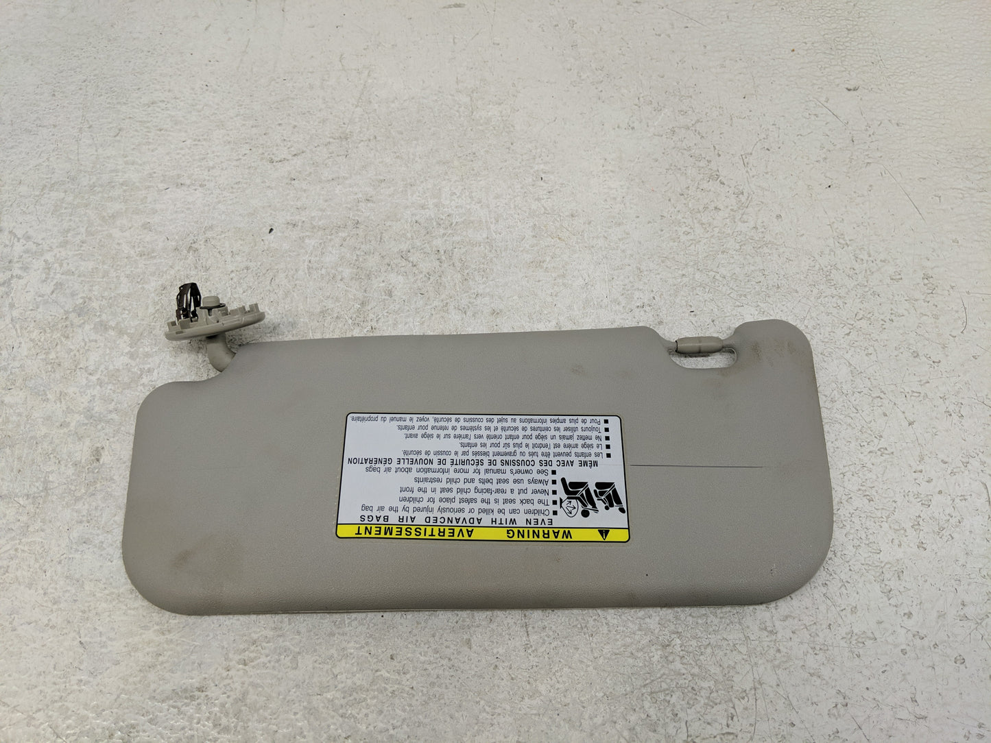 2009-2013 Toyota Corolla Sun Visor Shade Replacement Passenger Right Mirror Fits Fits 2009 2010 2011 2012 2013 OEM Used Auto