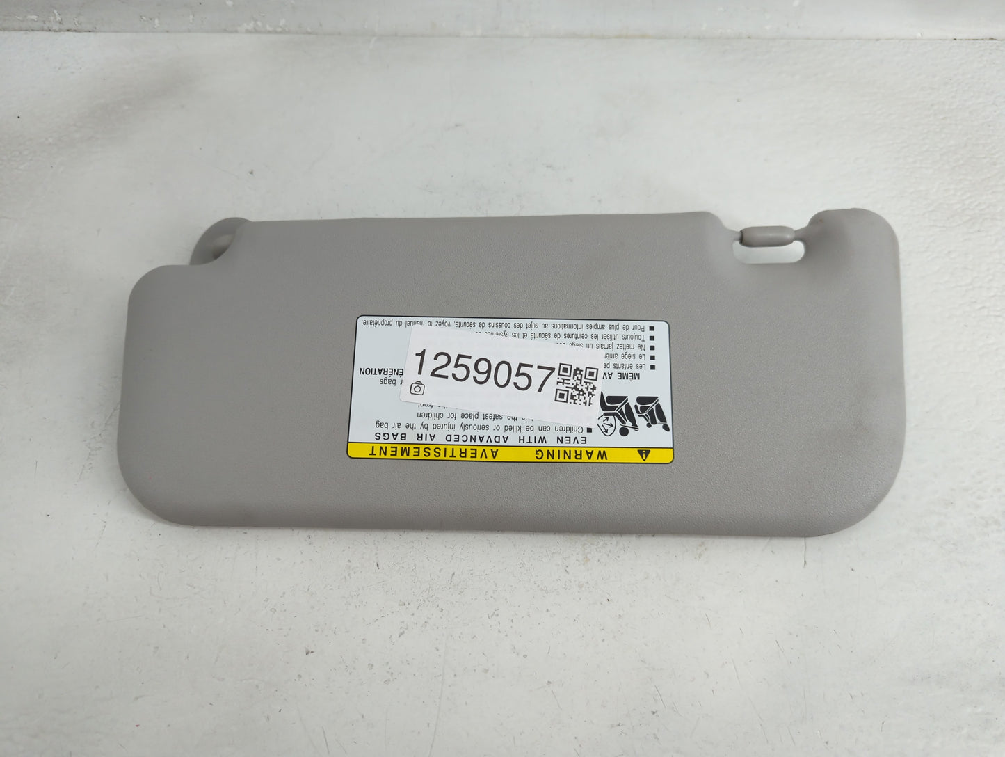 2009-2013 Toyota Corolla Sun Visor Shade Replacement Passenger Right Mirror Fits Fits 2009 2010 2011 2012 2013 OEM Used Auto