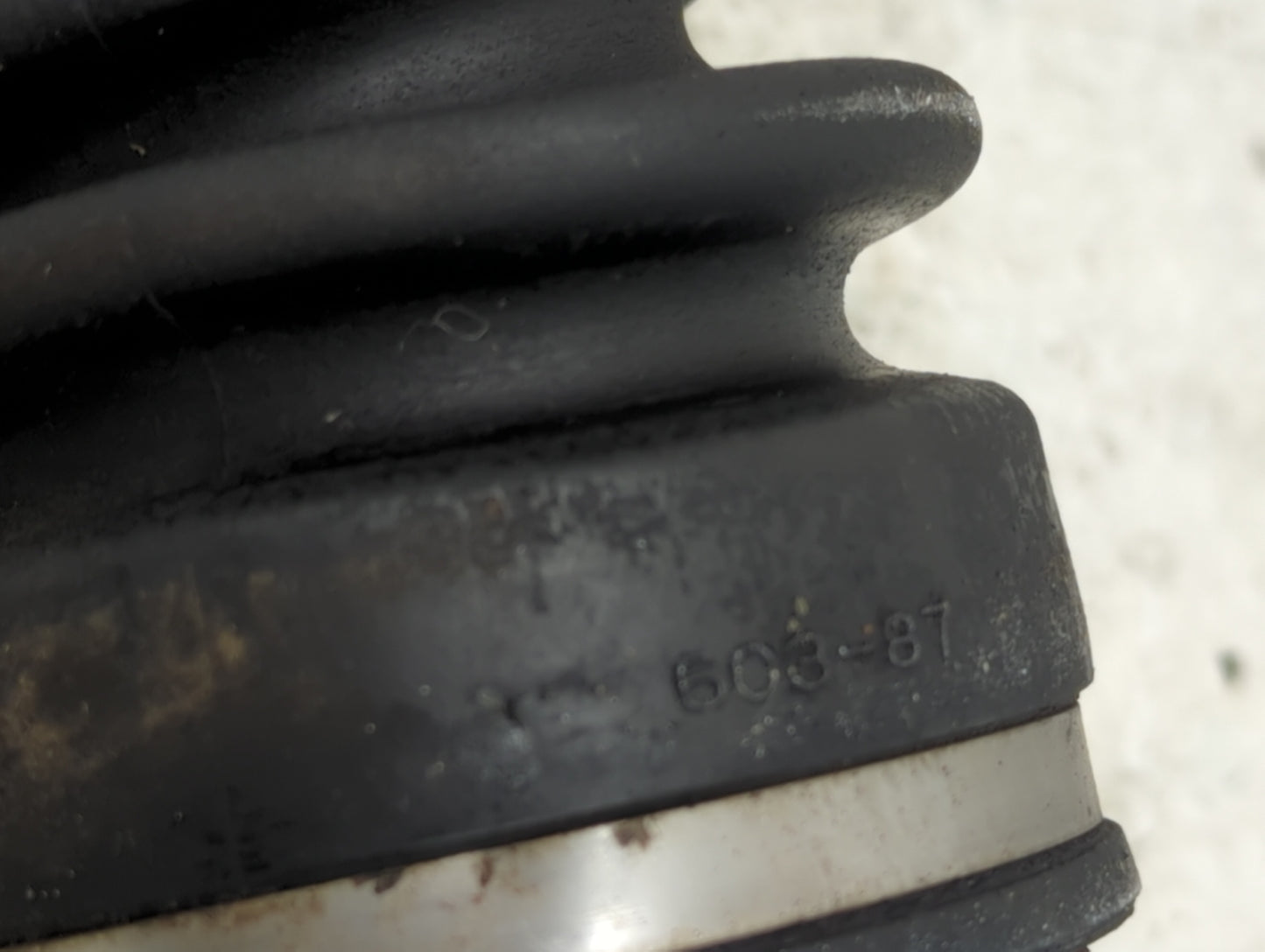 2009-2019 Toyota Corolla Axle Shaft Front Passenger Cv C/v - Oemusedautoparts1.com