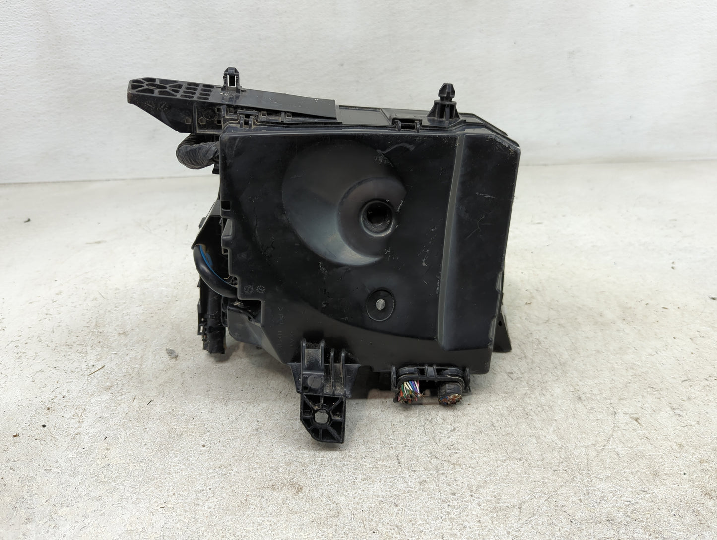 2009-2014 Toyota Matrix Fusebox Fuse Box Panel Relay Module P/N:82662-02270 Fits Fits 2009 2010 2011 2012 2013 2014 OEM Used