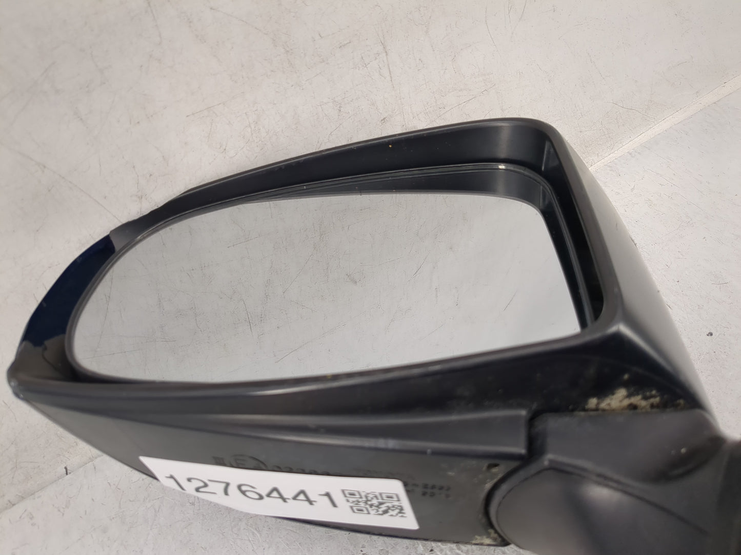 2010-2015 Toyota Prius Driver Side View Mirror - Left Door Mirror OEM Used - Oemusedautoparts1.com