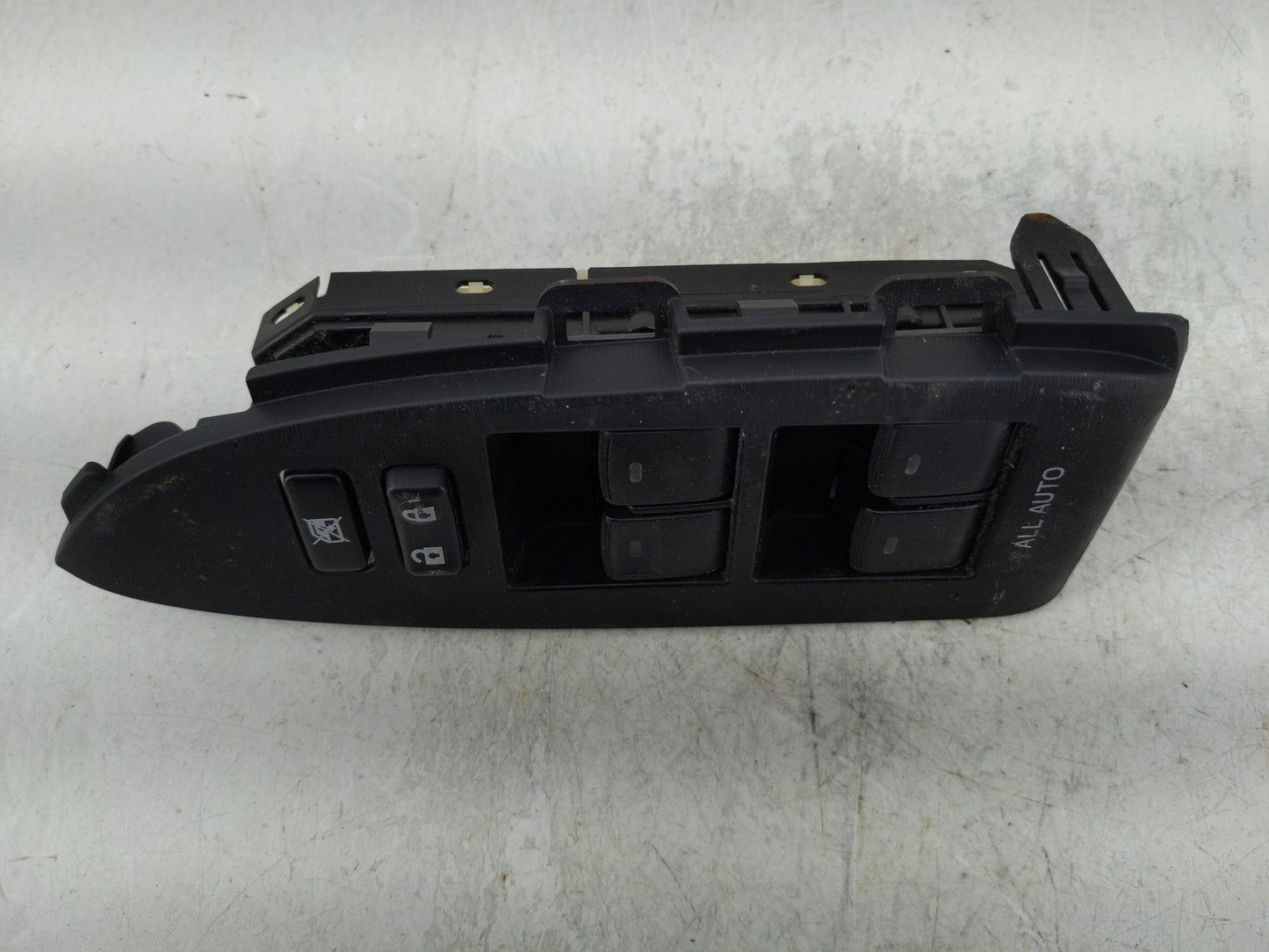 2010-2014 Toyota Prius Master Power Window Switch Replacement Driver Side Left P/N:84040-33100 Fits OEM Used Auto Parts - Oe