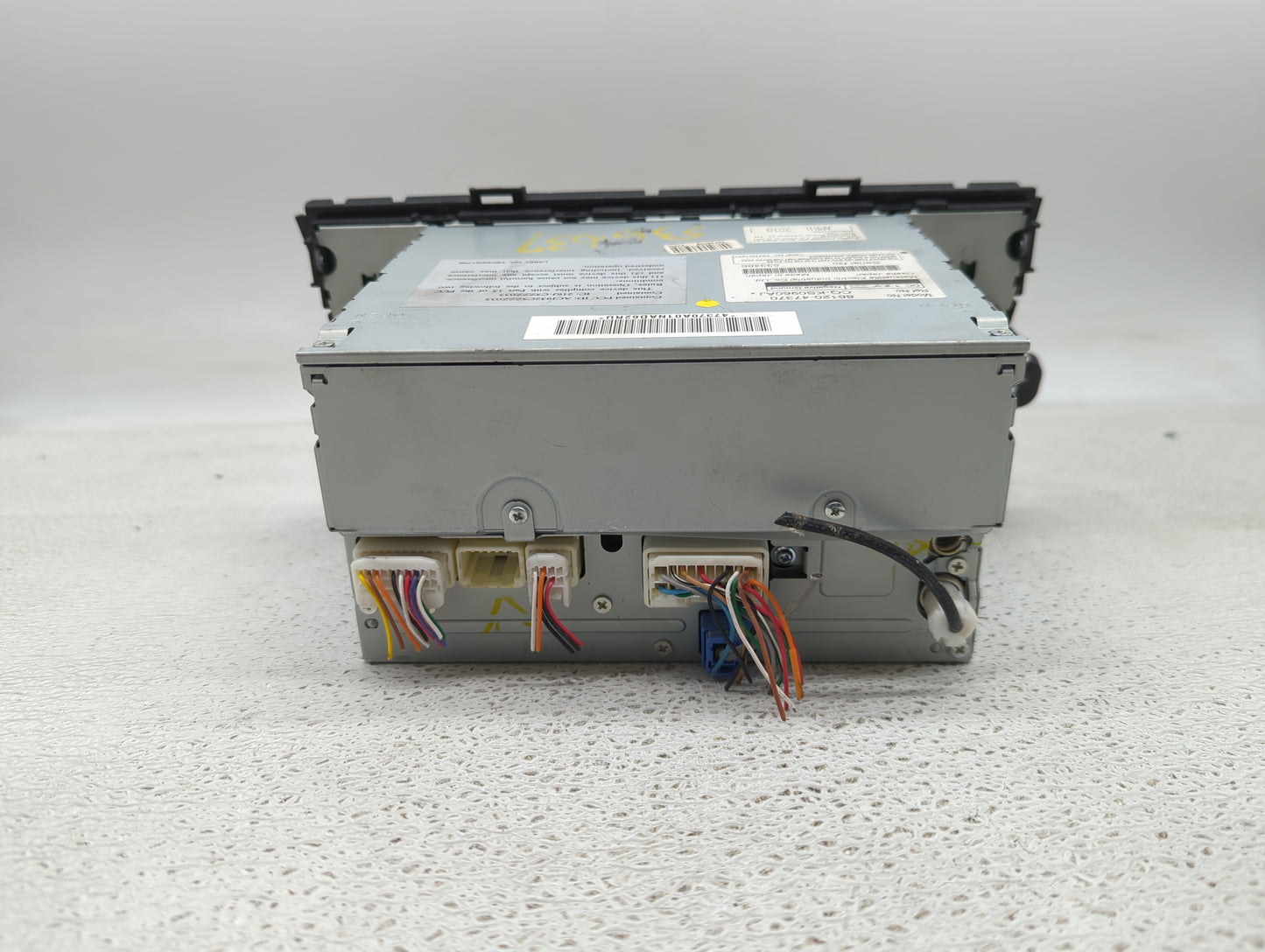 2010-2011 Toyota Prius Radio AM FM Cd Player Receiver Replacement P/N:86120-47370 Fits Fits 2010 2011 OEM Used Auto Parts -
