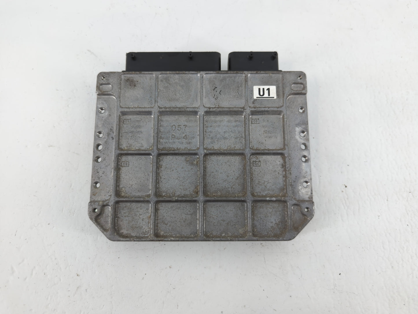 2010 Toyota Prius PCM Engine Control Computer ECU ECM PCU OEM P/N:89661-47262 89661-47261 Fits OEM Used Auto Parts - Oemused