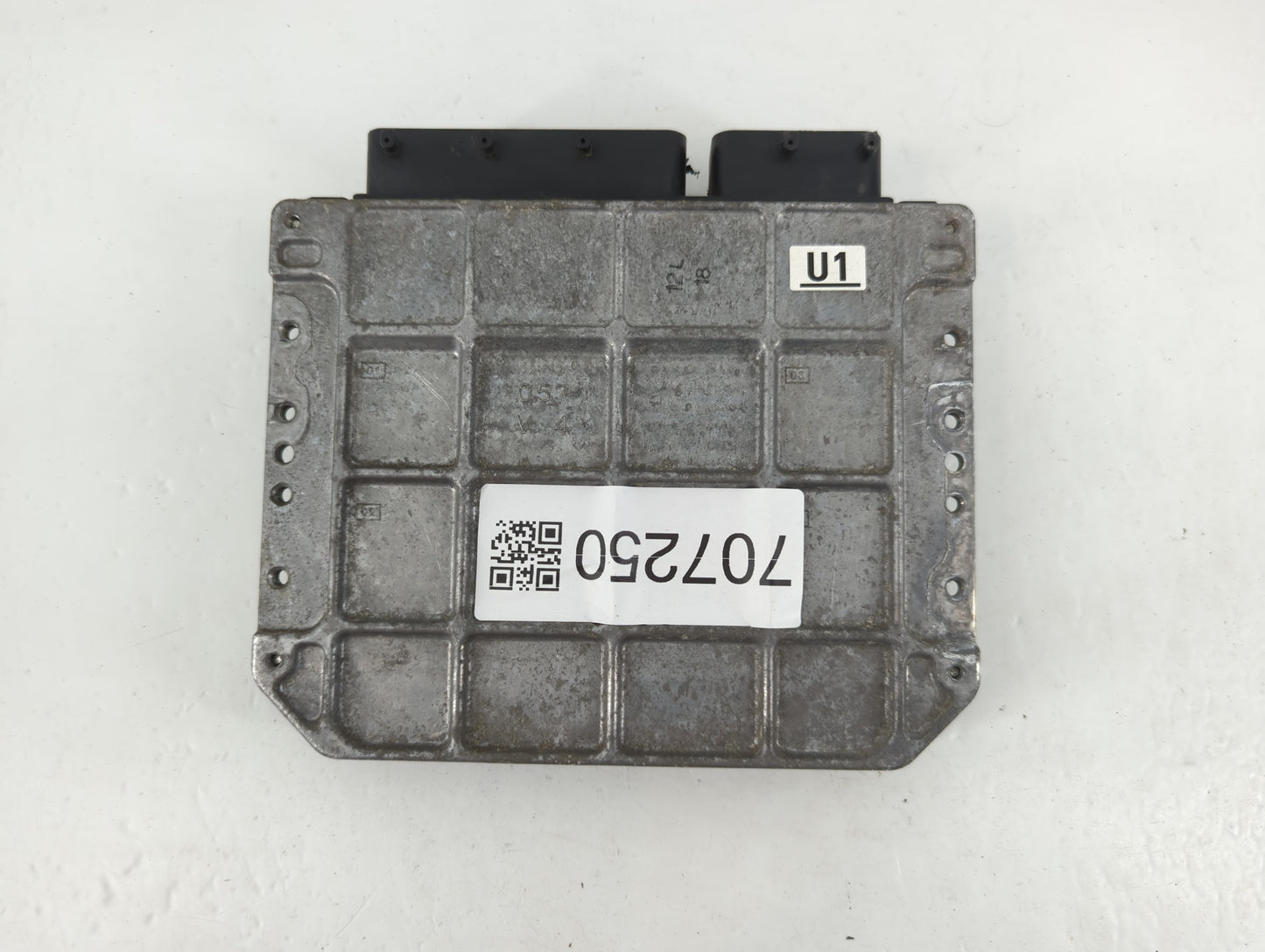2010 Toyota Prius PCM Engine Control Computer ECU ECM PCU OEM P/N:89661-47262 275400-2450 12V Fits OEM Used Auto Parts - Oem