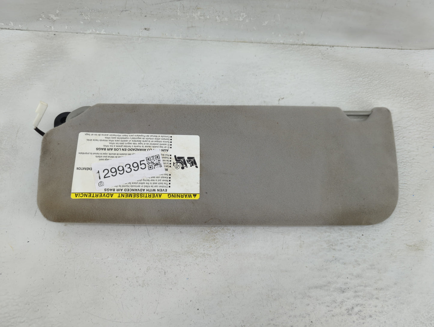 2005-2010 Toyota Sienna Sun Visor Shade Replacement Driver Left Mirror Fits Fits 2005 2006 2007 2008 2009 2010 OEM Used Auto