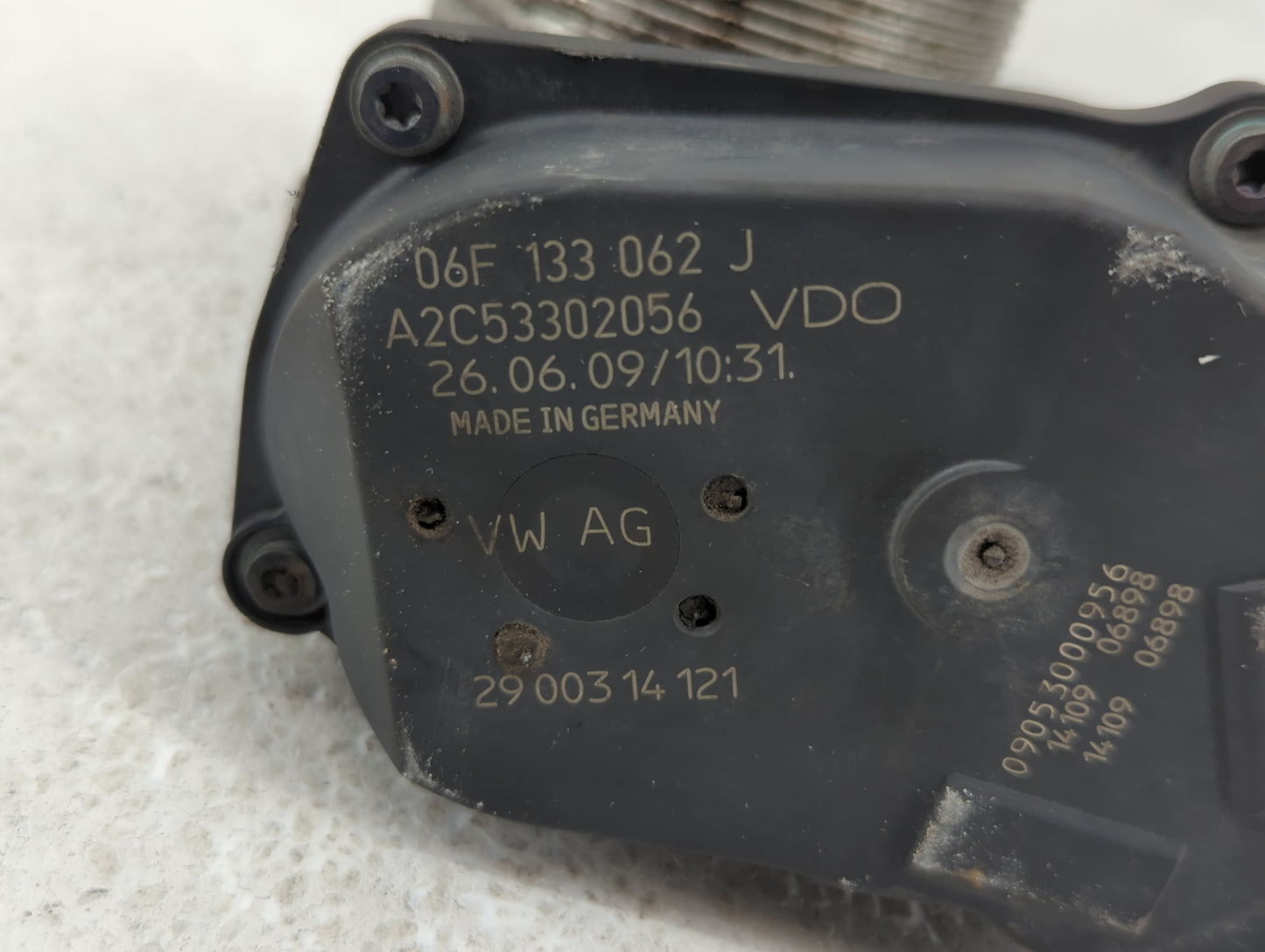 2009-2017 Volkswagen Cc Throttle Body P/N:06F 133 062 G 06F 133 062 Q Fits OEM Used Auto Parts - Oemusedautoparts1.com
