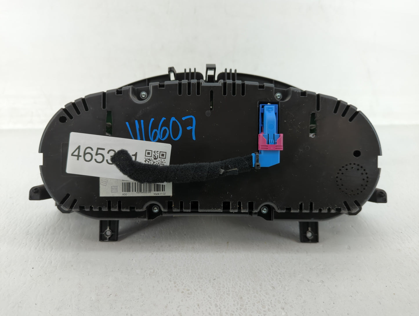 2010 Volkswagen Cc Instrument Cluster Speedometer Gauges P/N:3C8920 970M Fits OEM Used Auto Parts - Oemusedautoparts1.com