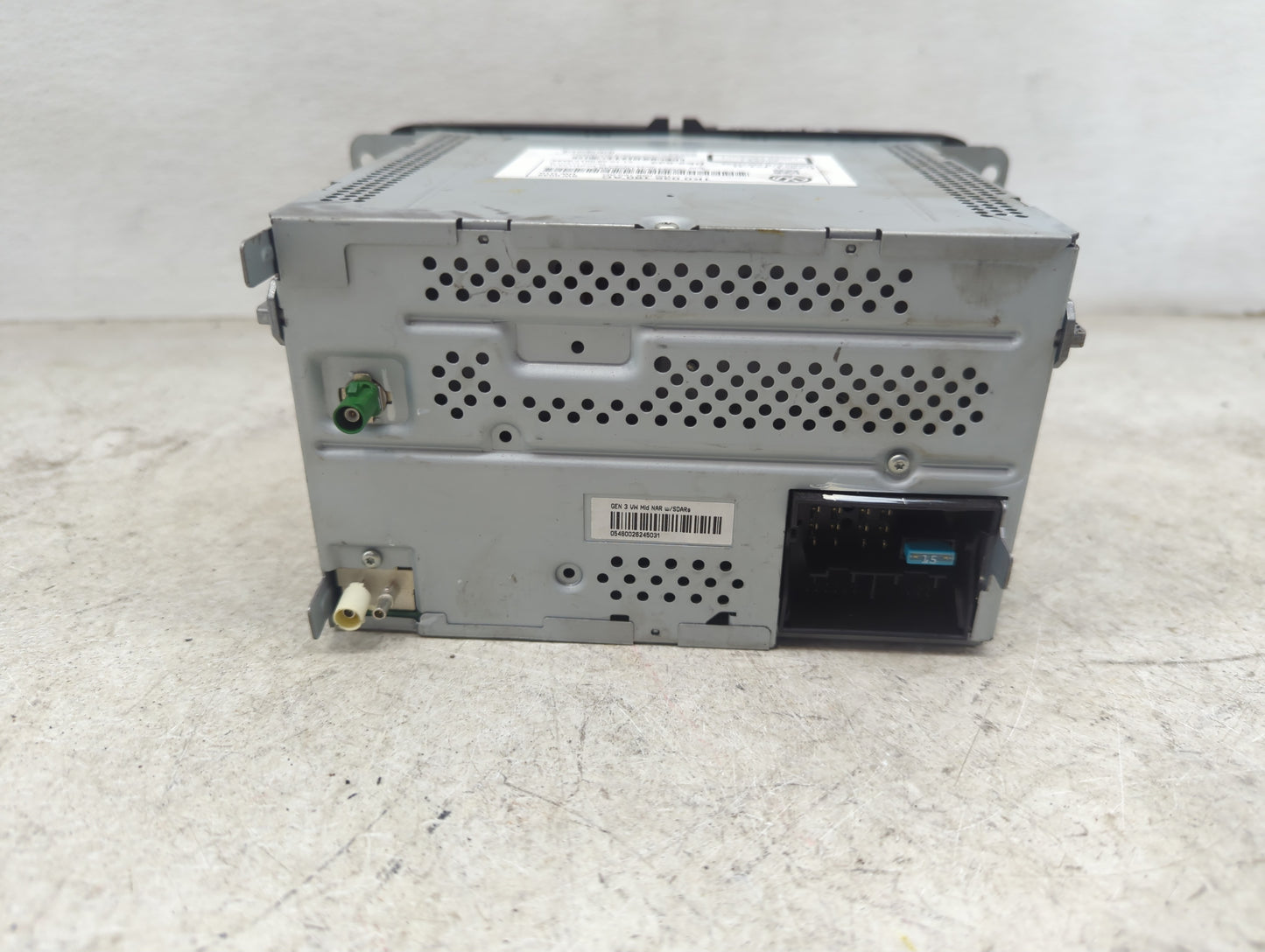 2010-2011 Volkswagen Eos Radio AM FM Cd Player Receiver Replacement P/N:1K0035180AC 28242585 Fits OEM Used Auto Parts - Oemu
