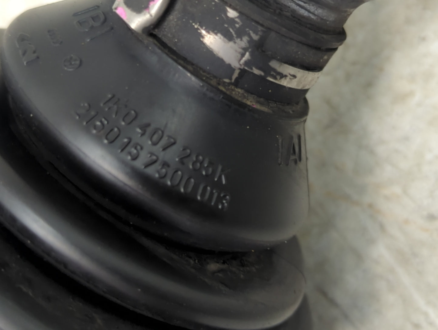 2005-2018 Volkswagen Jetta Axle Shaft Front Passenger Cv C/v 1428501 - Oemusedautoparts1.com