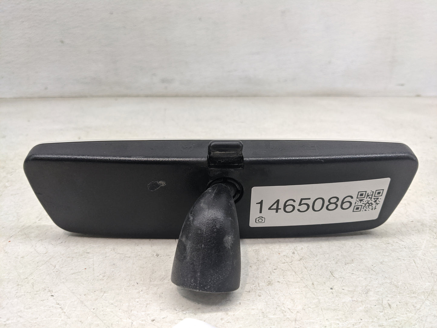2010 Volkswagen Jetta Interior Rear View Mirror Replacement OEM Fits OEM Used Auto Parts - Oemusedautoparts1.com