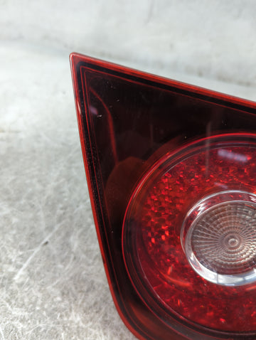 2005 Volkswagen Jetta Passenger Right Side Deck Lid Mounted Tail Light 1513268