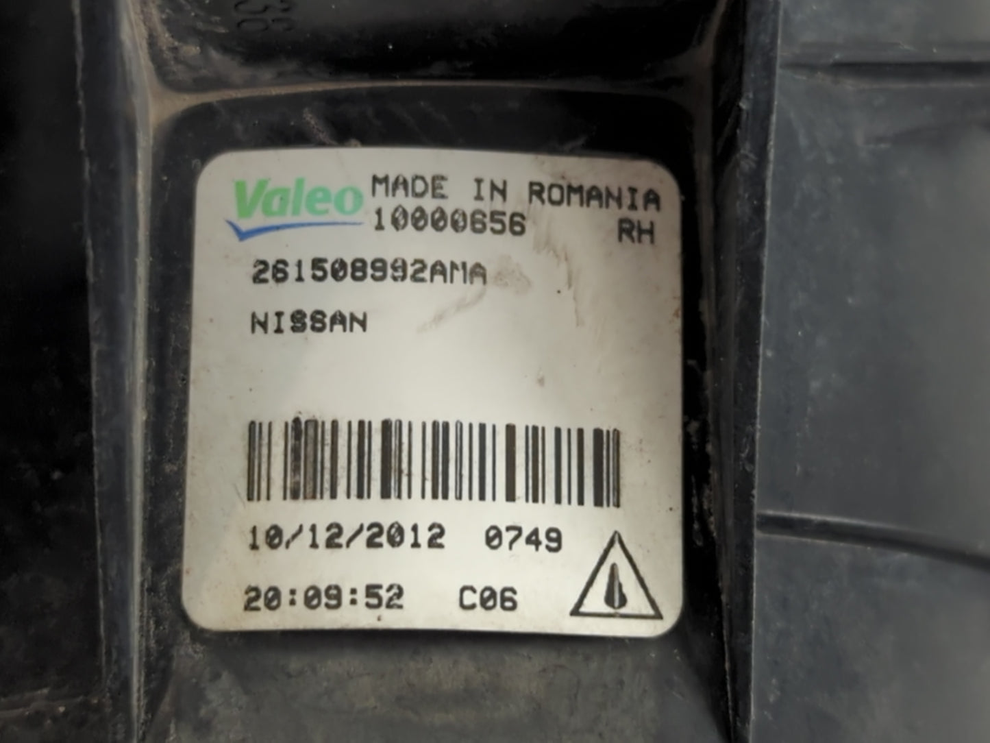 2005-2010 Volkswagen Jetta Driver Left Oem Front Light Lamp - Oemusedautoparts1.com