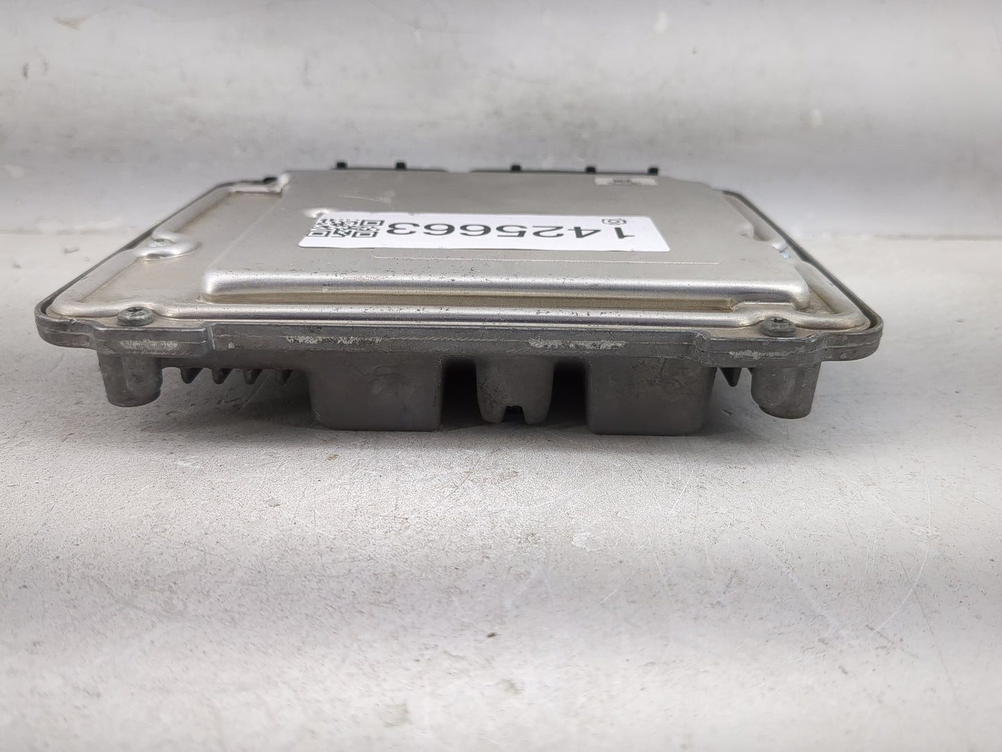 2010 Volkswagen Passat PCM Engine Control Computer ECU ECM PCU OEM P/N:0 261 S04 957 06J 906 026 DA Fits OEM Used Auto Parts