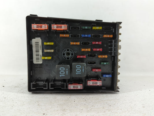 2008-2010 Volkswagen Passat Fusebox Fuse Box Panel Relay Module P/N:3C0 937 125 3C0 937 125 A Fits OEM Used Auto Parts