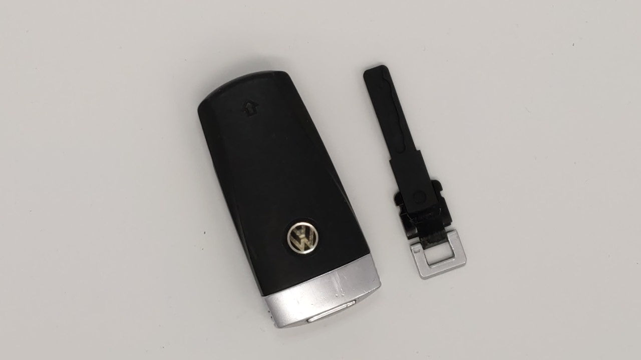 Volkswagen Passat Keyless Entry Remote Fob Nbg009066t 3c0 959 752 Bb 4 Buttons - Oemusedautoparts1.com