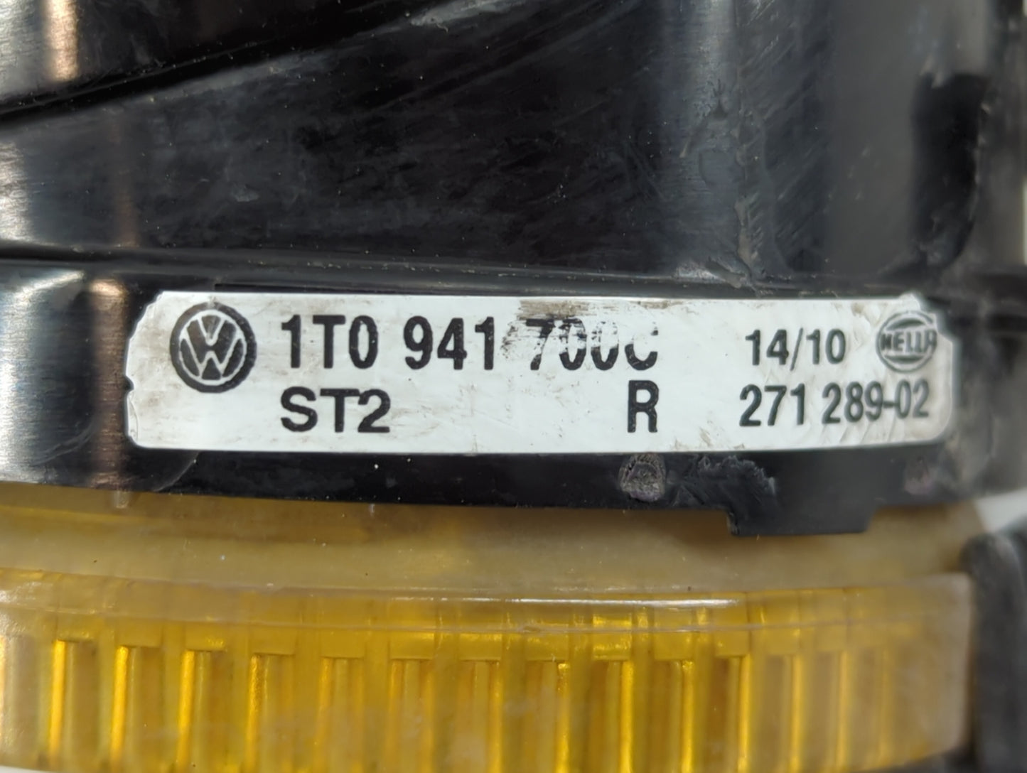 2009-2011 Volkswagen Tiguan Passenger Right Oem Front Light Lamp - Oemusedautoparts1.com