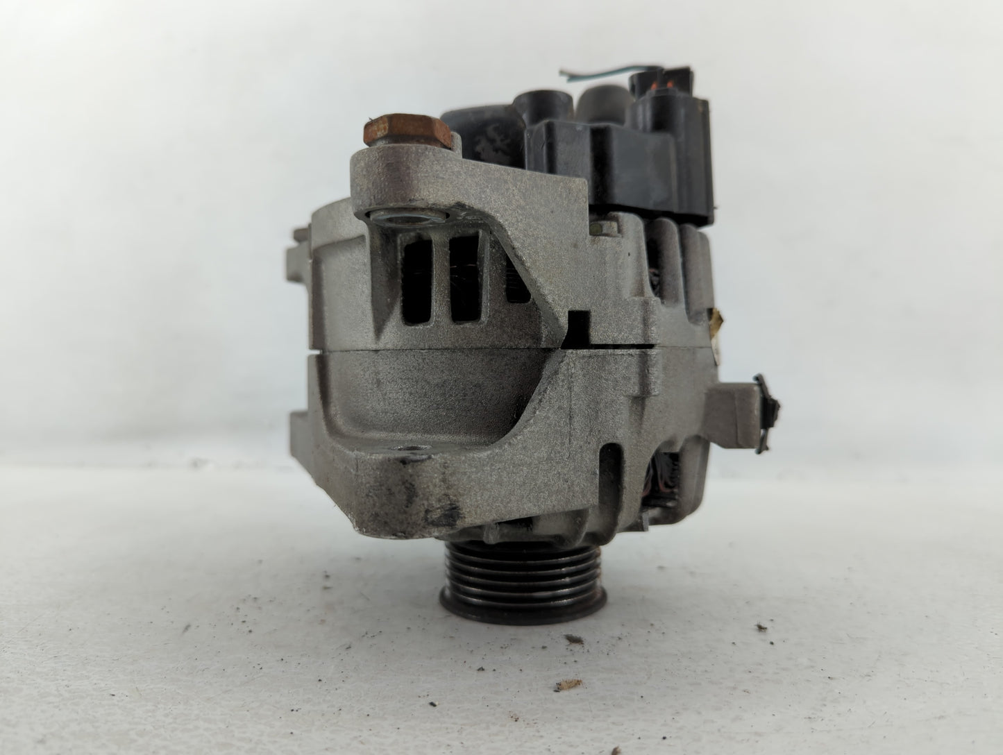 2011 Alternator Replacement Generator Charging Assembly Engine OEM Fits Fits 2009 2010 2012 OEM Used Auto Parts - Oemusedaut