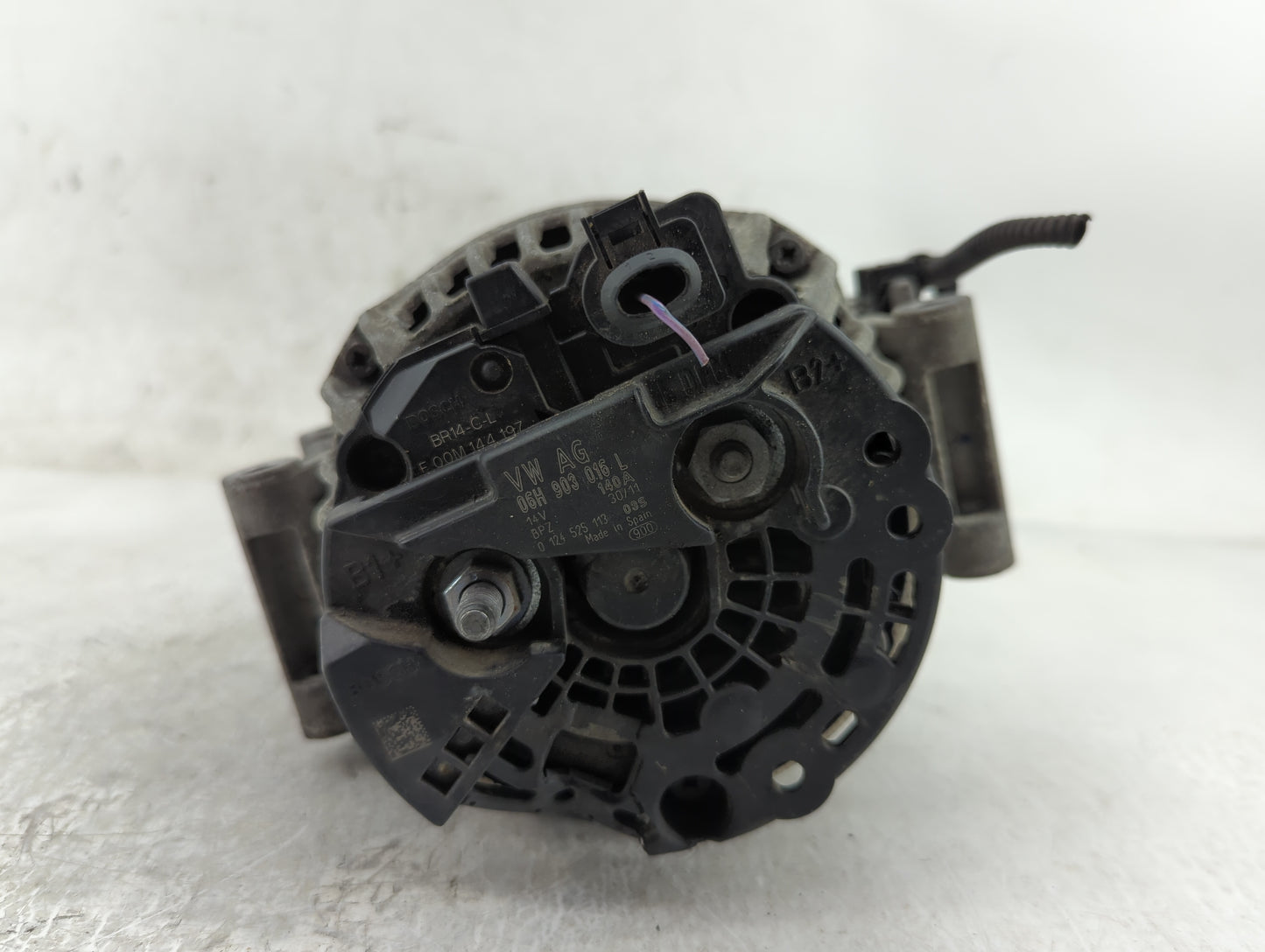 2009-2012 Audi A4 Alternator Replacement Generator Charging Assembly Engine OEM P/N:06H 903 016 L Fits Fits 2009 2010 2011 2